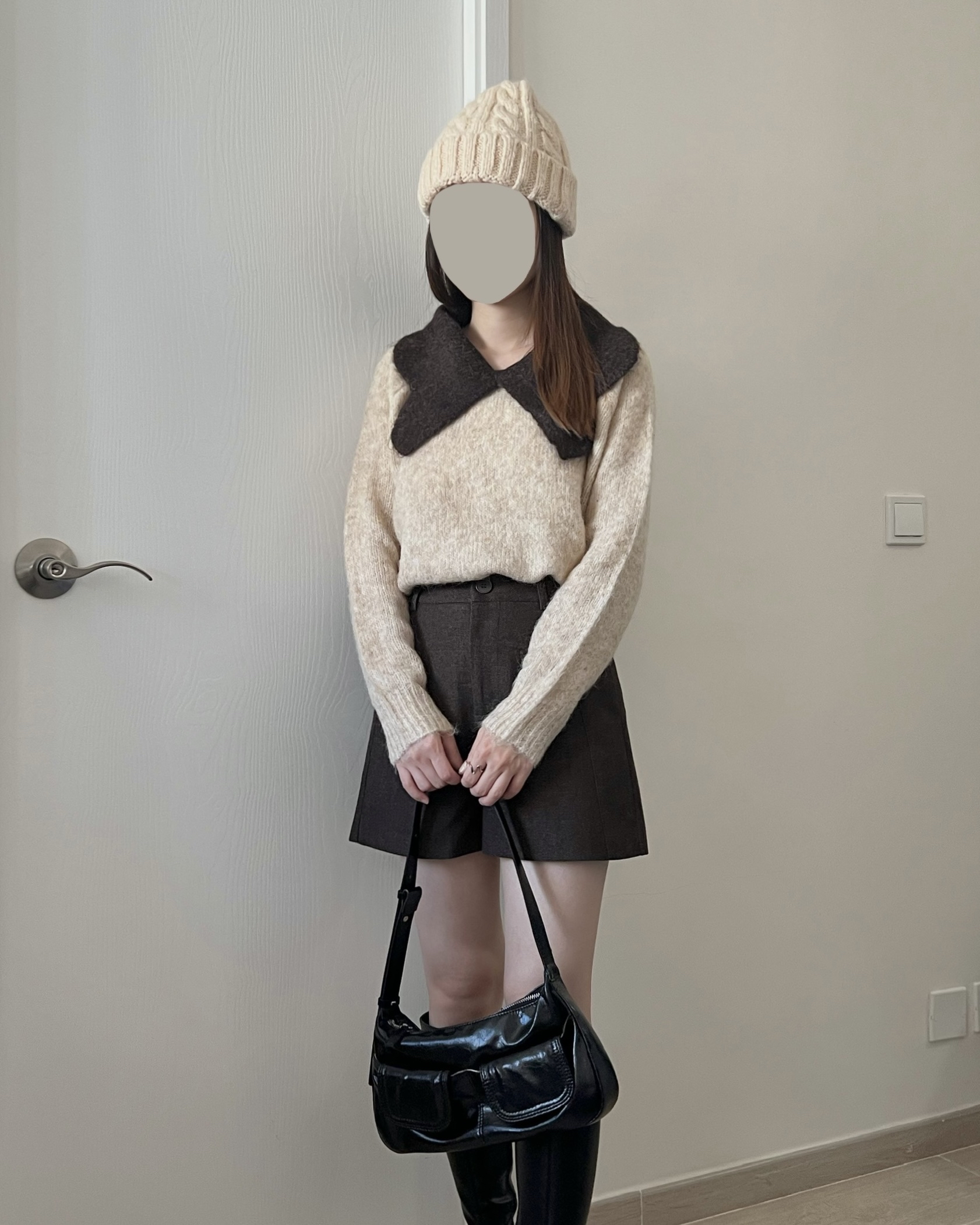 大蝴蝶領口混色毛衣 現貨