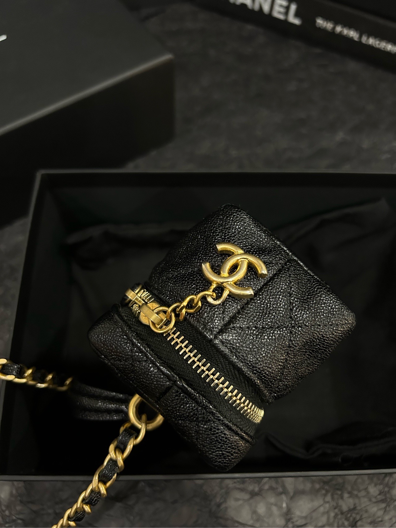 【預訂貨品】Chanel 黑金荔枝 mini小廢包