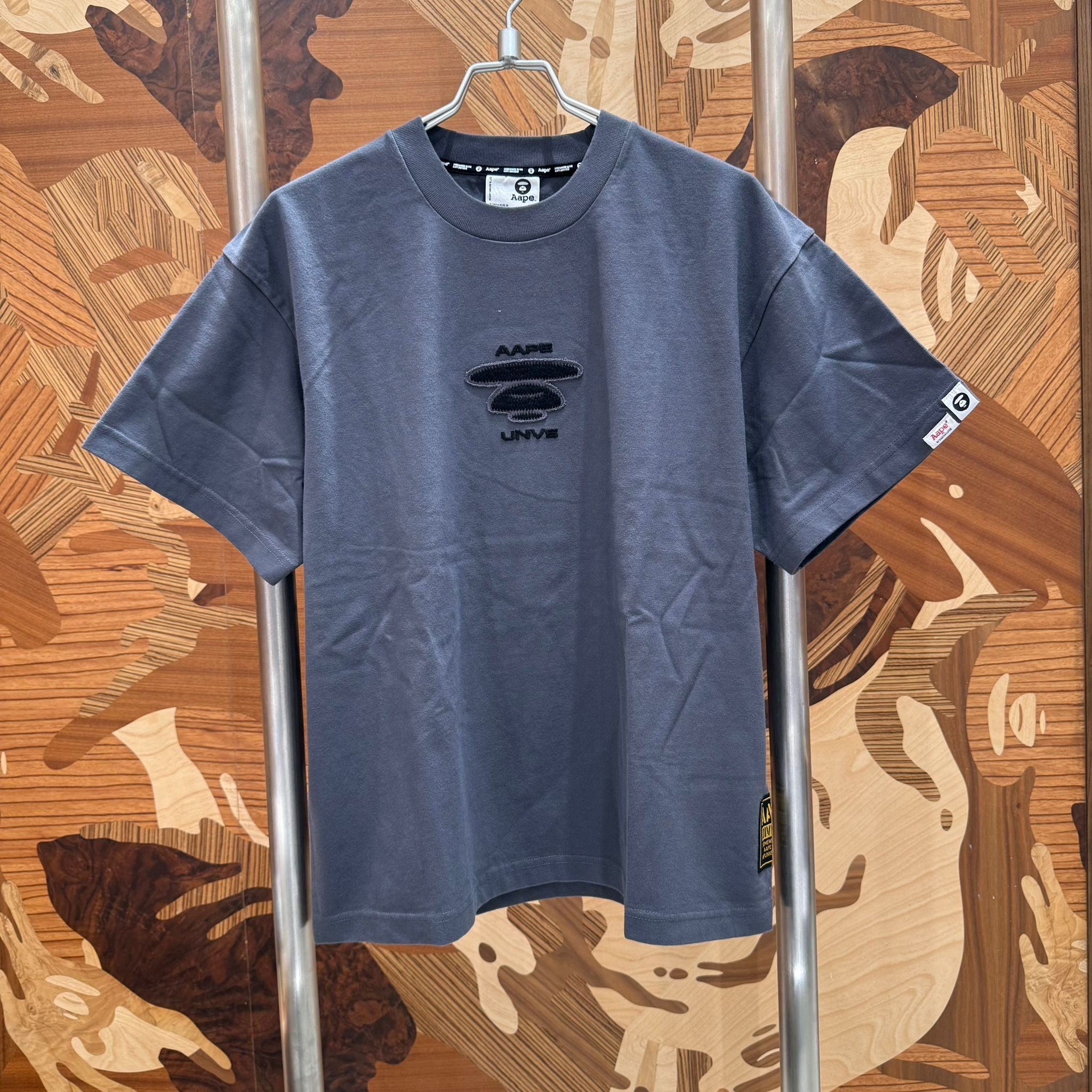 AAPE Relaxed fit AAPEUNVS moonface tee (1865) 寬鬆版