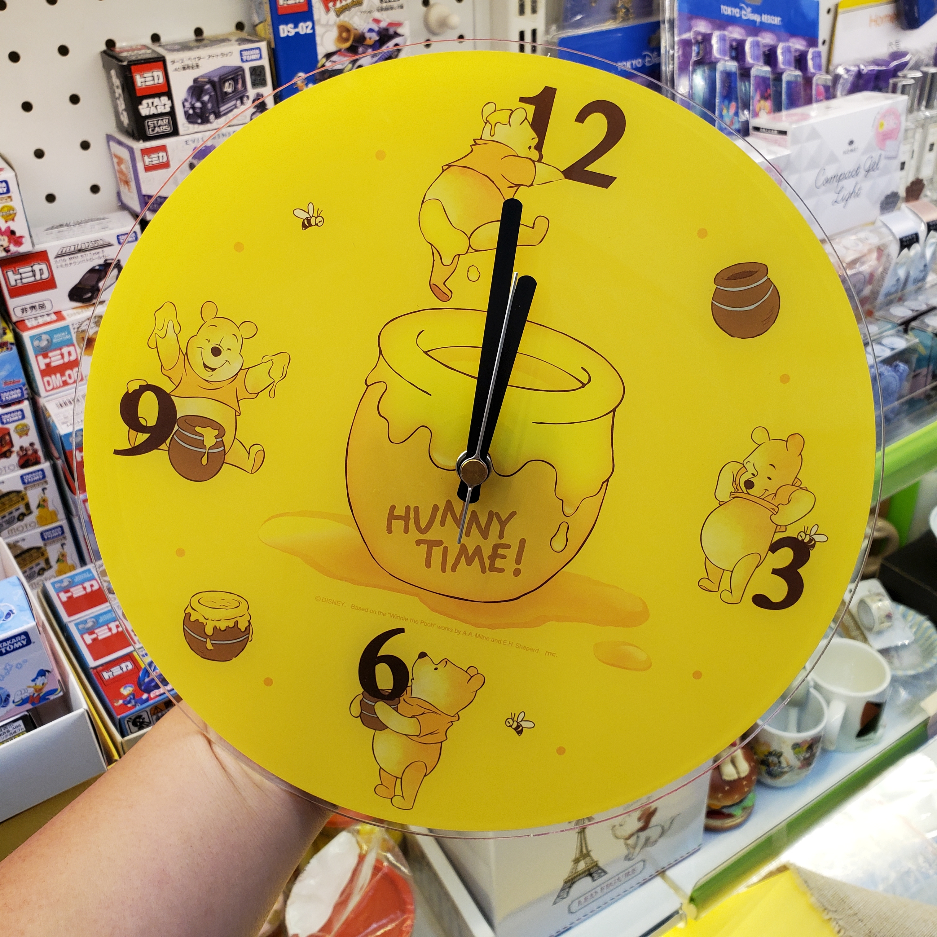 [現貨] [日本直送] Winnie the Pooh 掛鐘 {TF237854}