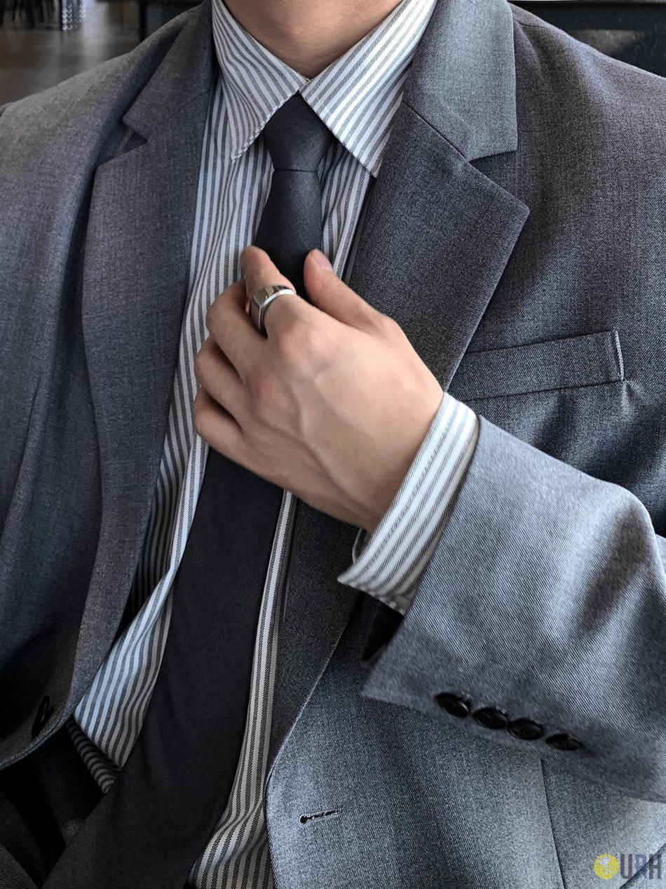 【100%保證韓國直送】韓國品牌原創系列 經典挺闊微寬鬆單排鈕扣西裝外套 🧥 [2 color] RL114870