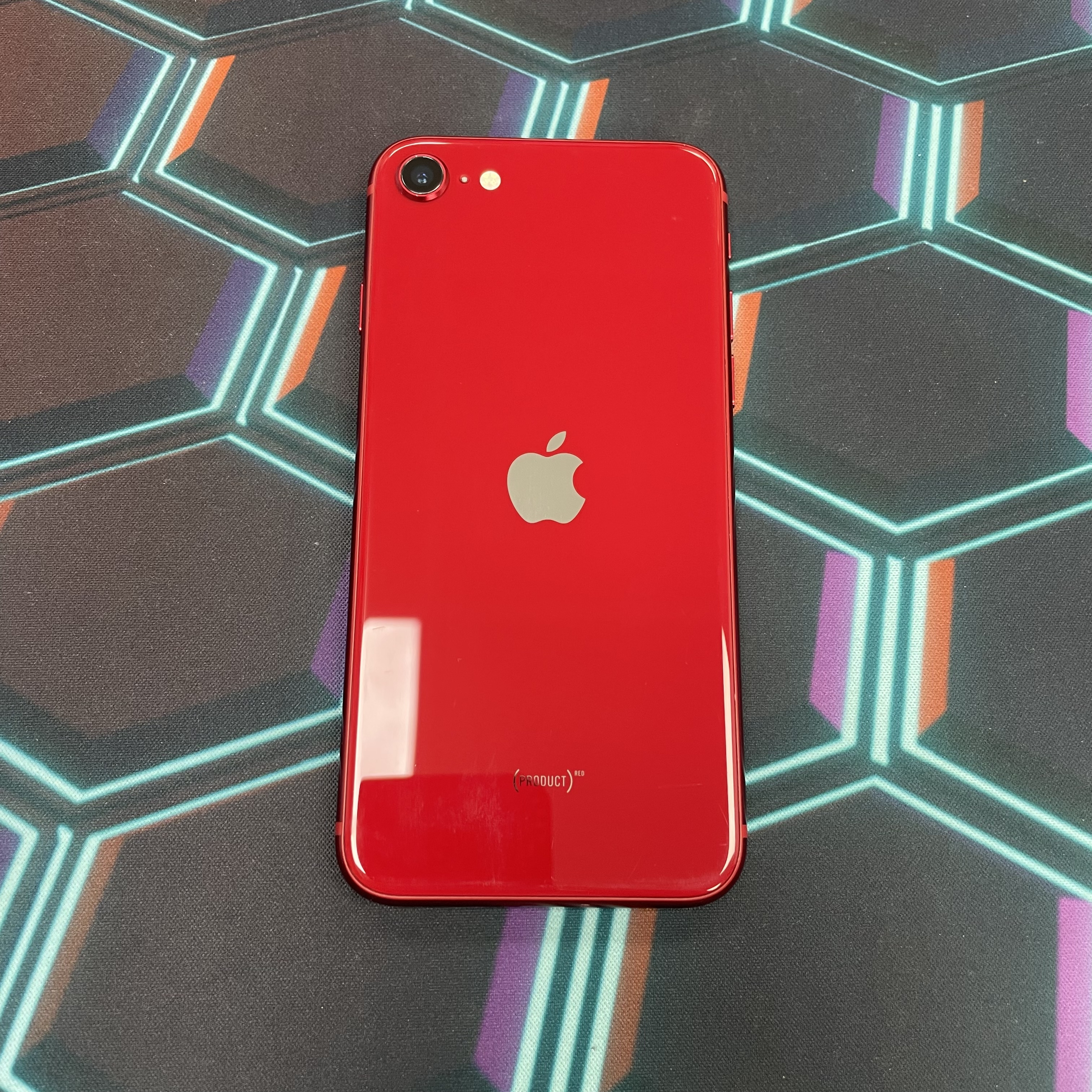 *7830 SE 3 完美機 64GB 電100 紅色 red