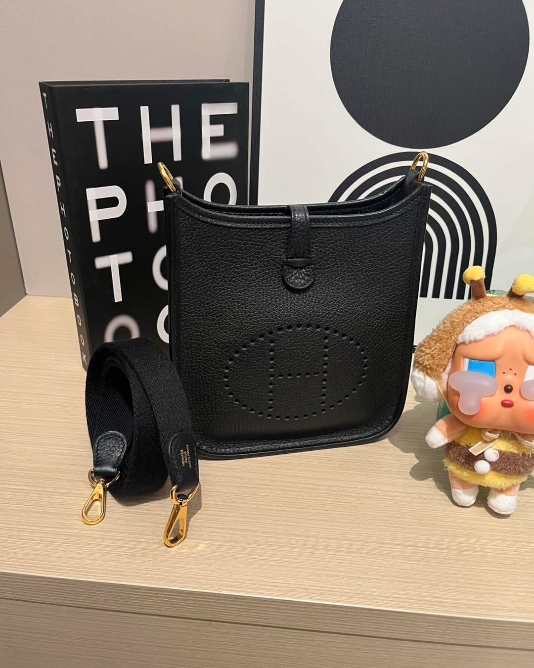 Hermes mini evelyne ,STAMP Z 100%Authentic, 98%New ✅收據✅Dust bag✅box