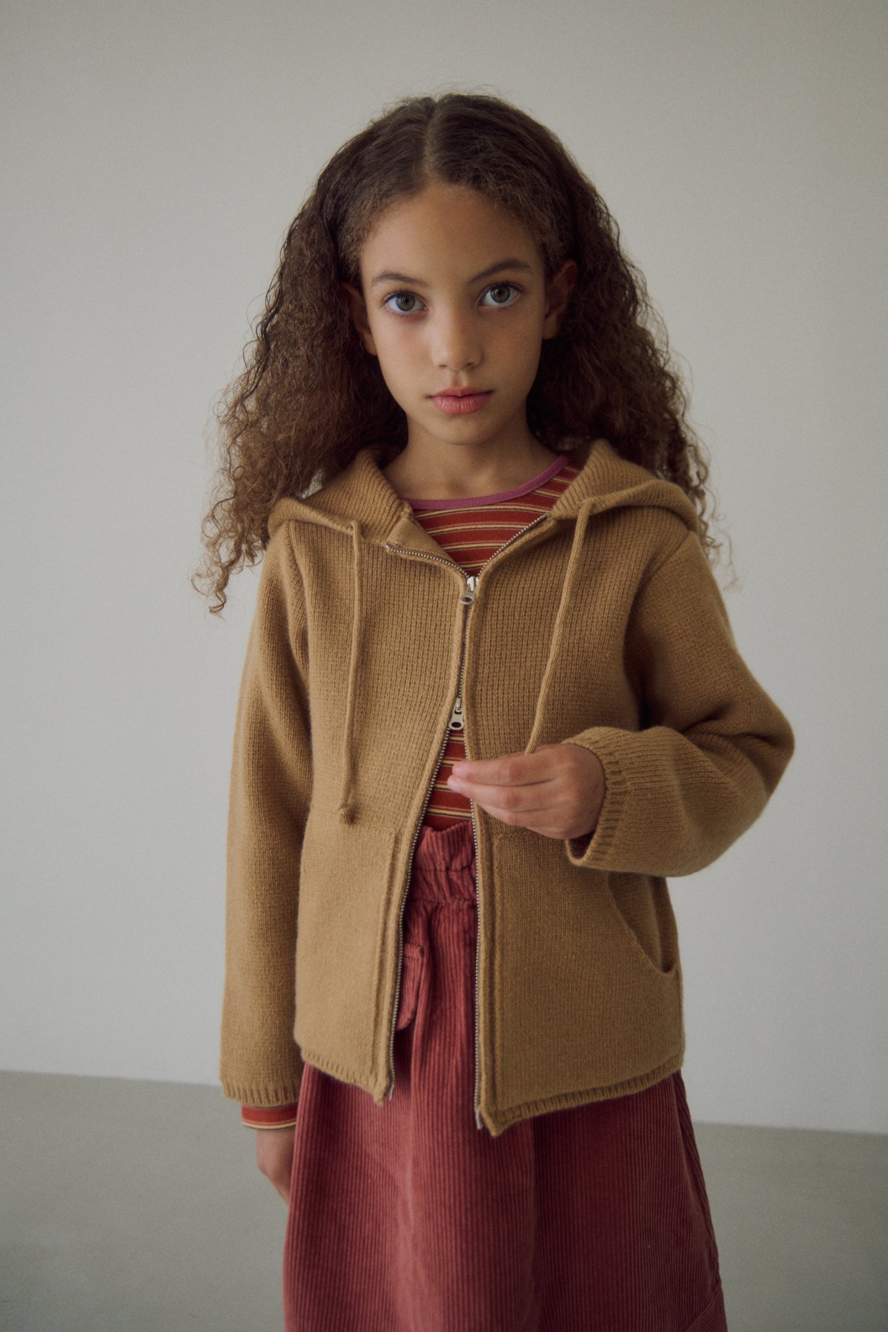 Soye | Zip up wool Hoodie (Camel M100-115)