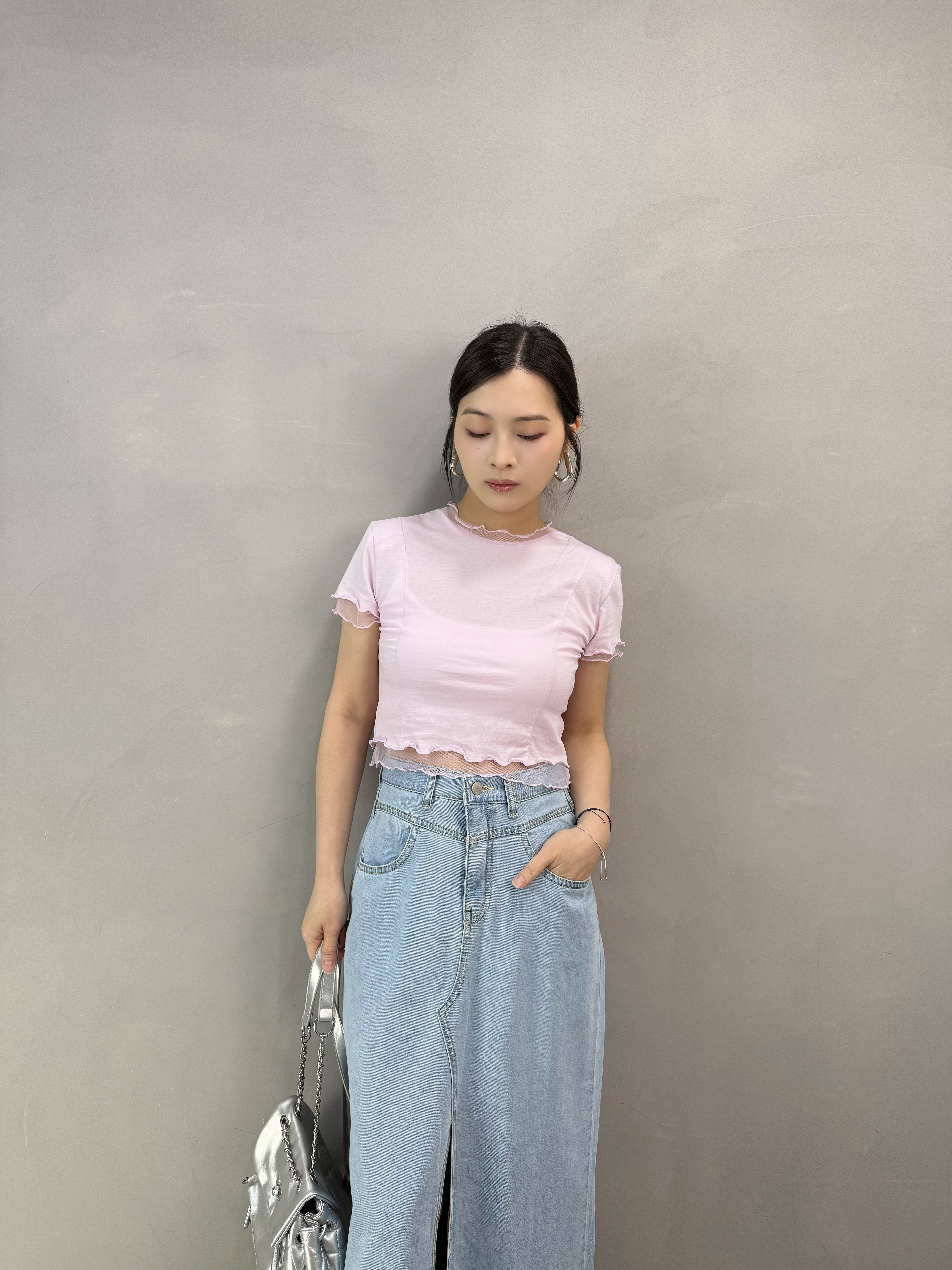 Z63 木耳網邊短Tee