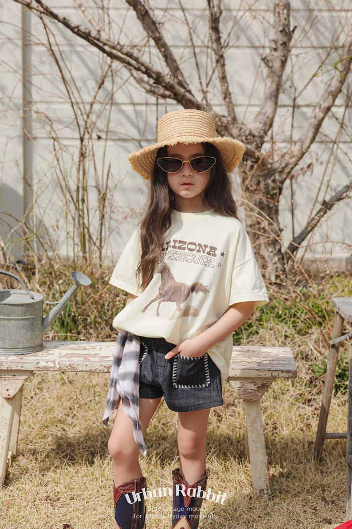 🇰🇷Urban Rabbit tee