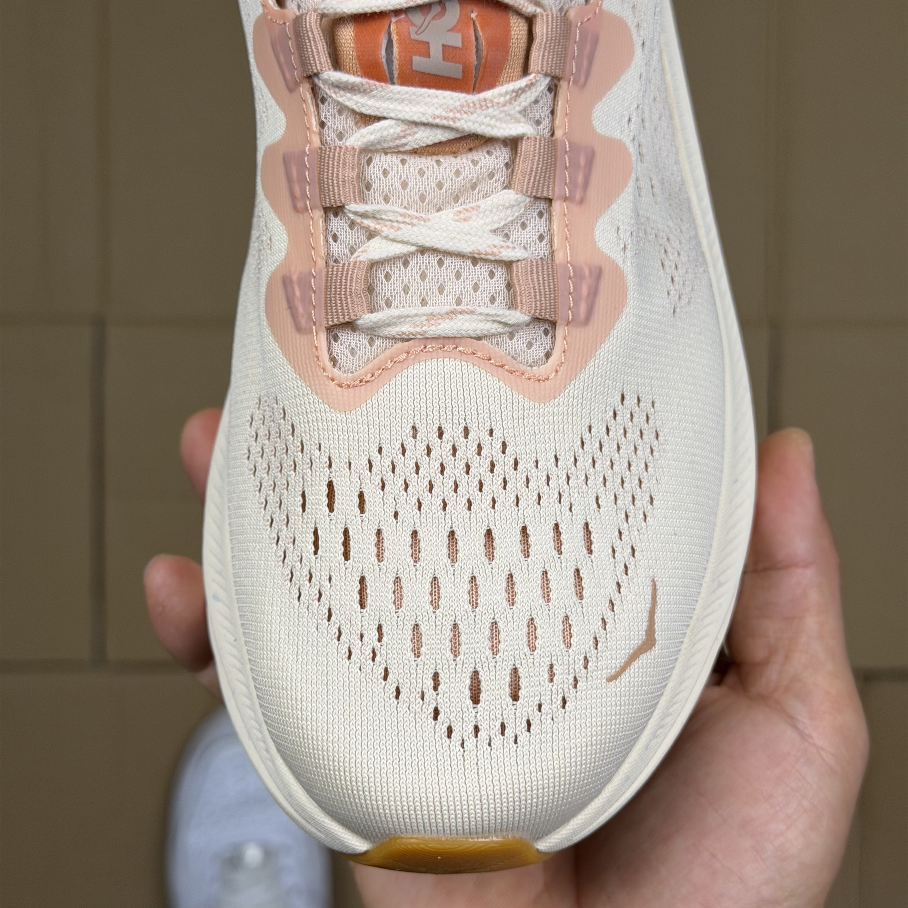 Hoka One One Kawaha 2