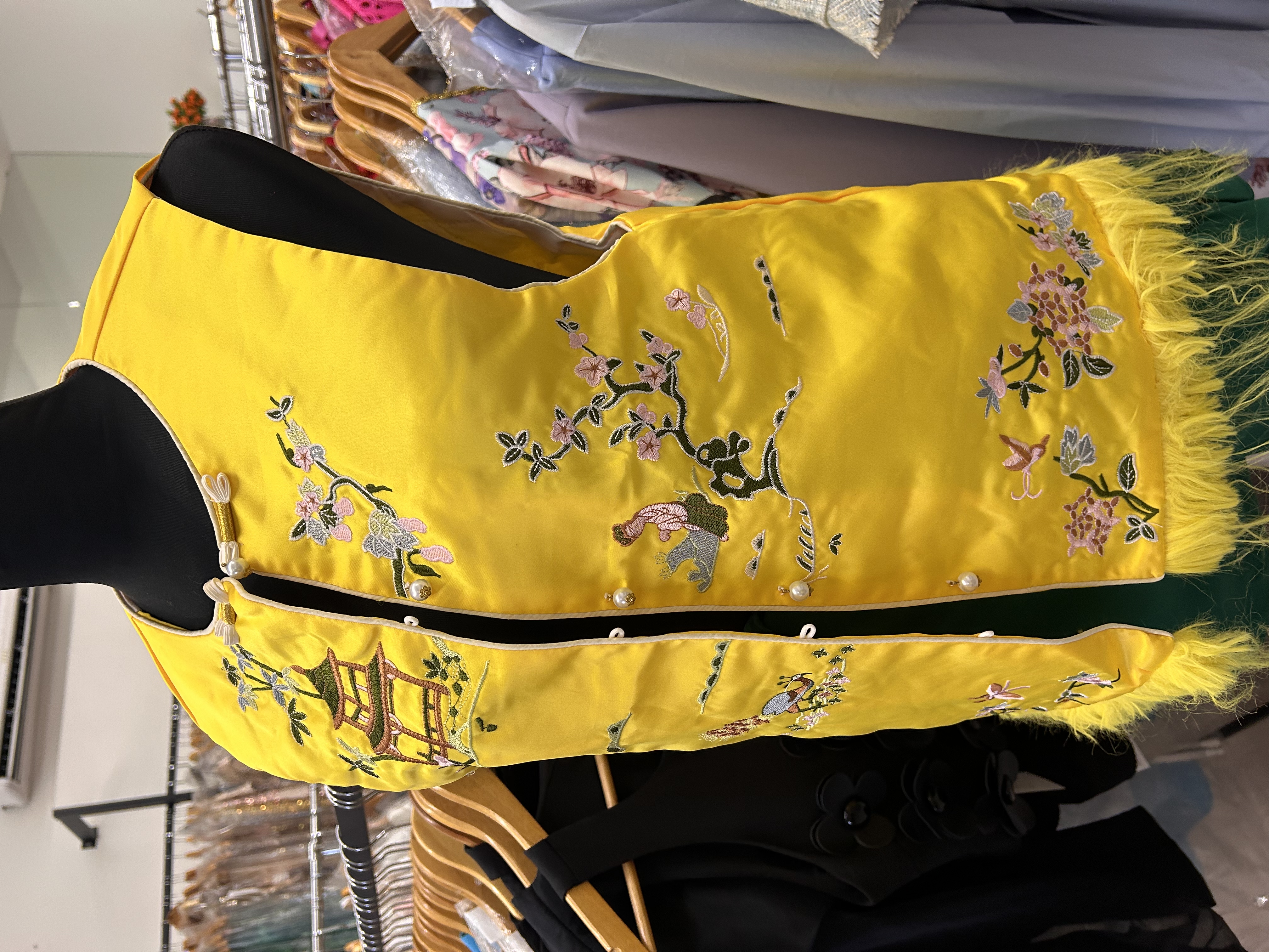 562.WB Tang Suit Vest Jacket Yellow