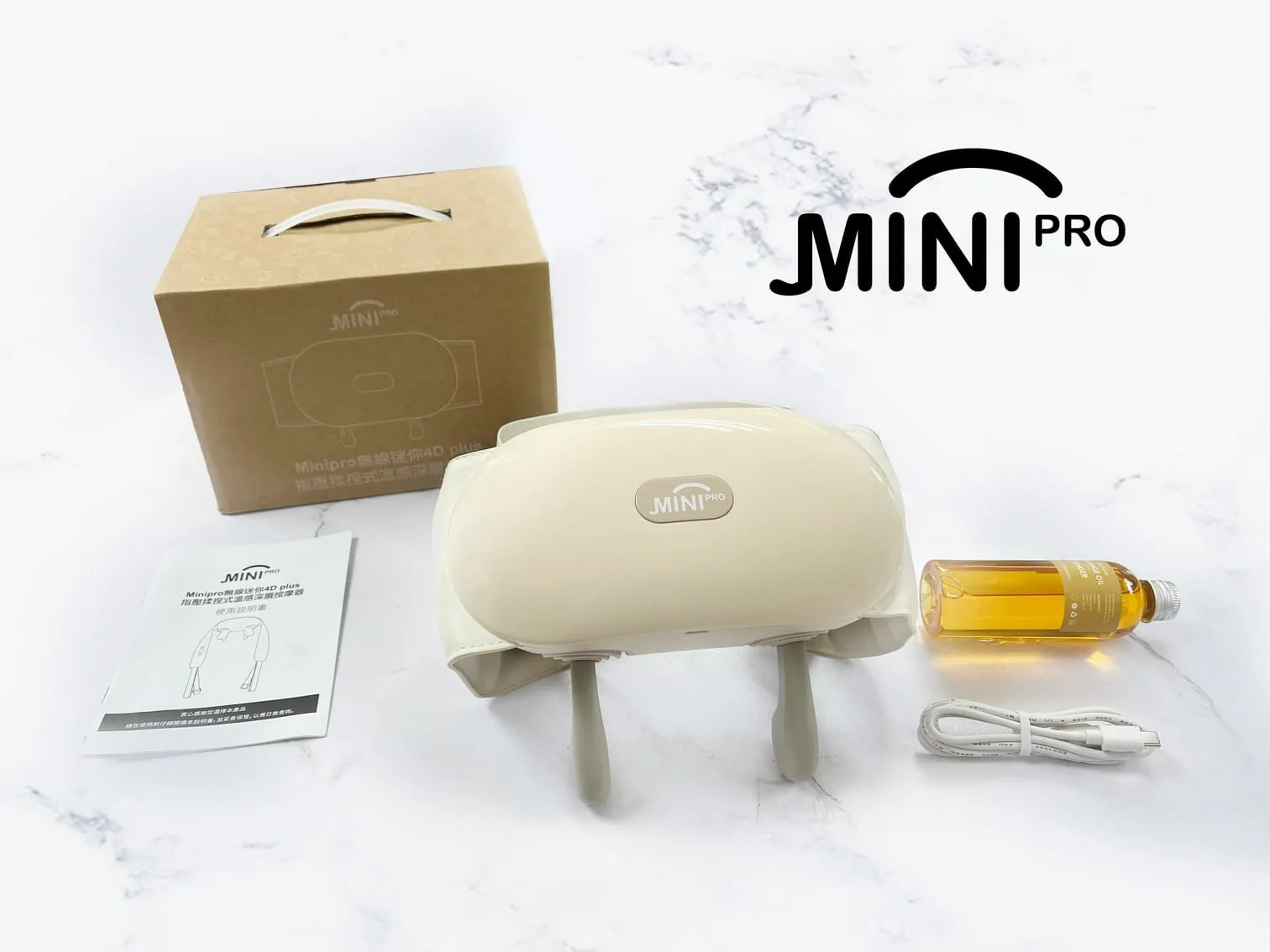 『4D+ 突破傳統 - 推油按摩』Minipro 無線迷你4D plus 指壓揉捏式溫感深層按摩器 (一年保養)