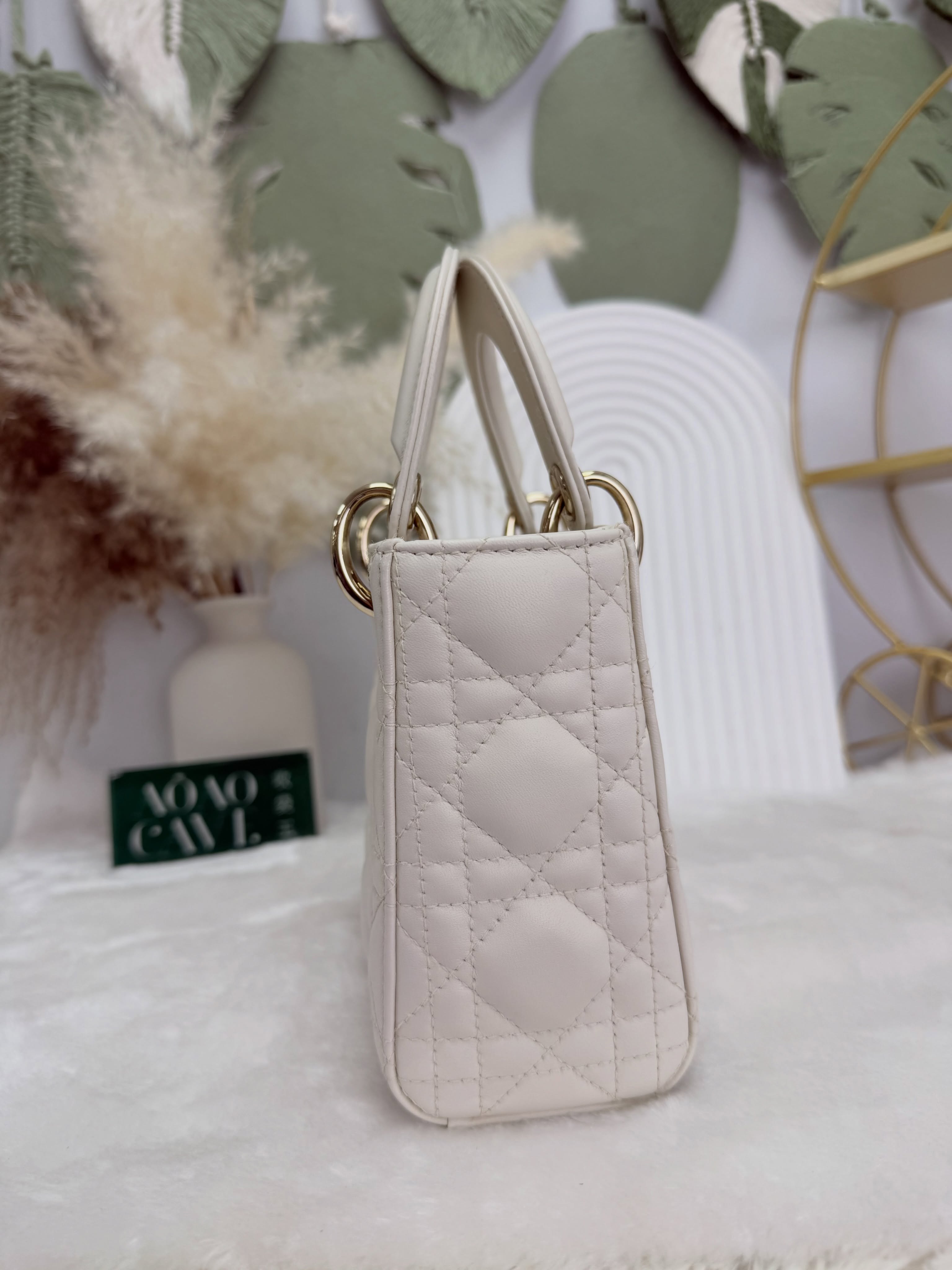 Dior👜 PRE OWNED 🛍️奶白色金扣Lady Dior Mini 🤍全套🤍