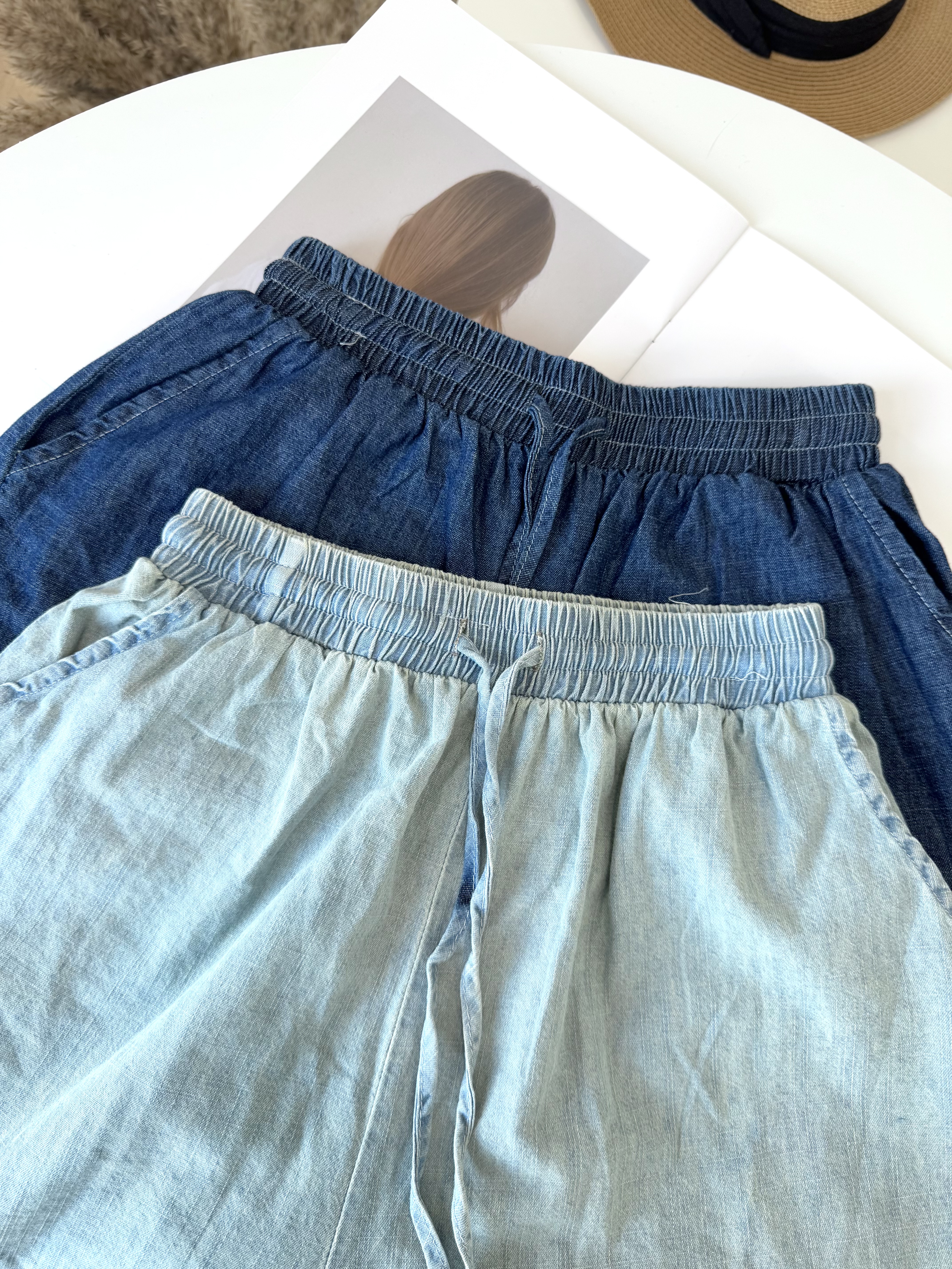 Hannah Lace Denim Vest Top + Short Sets 牛仔气质拼接蕾丝马甲上衣 + 短裤套装 （ 2 Colours）