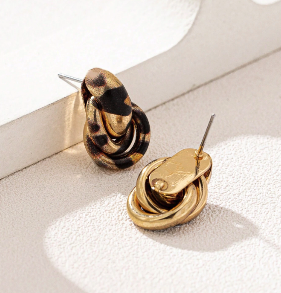 Twist Link Knot Earrings