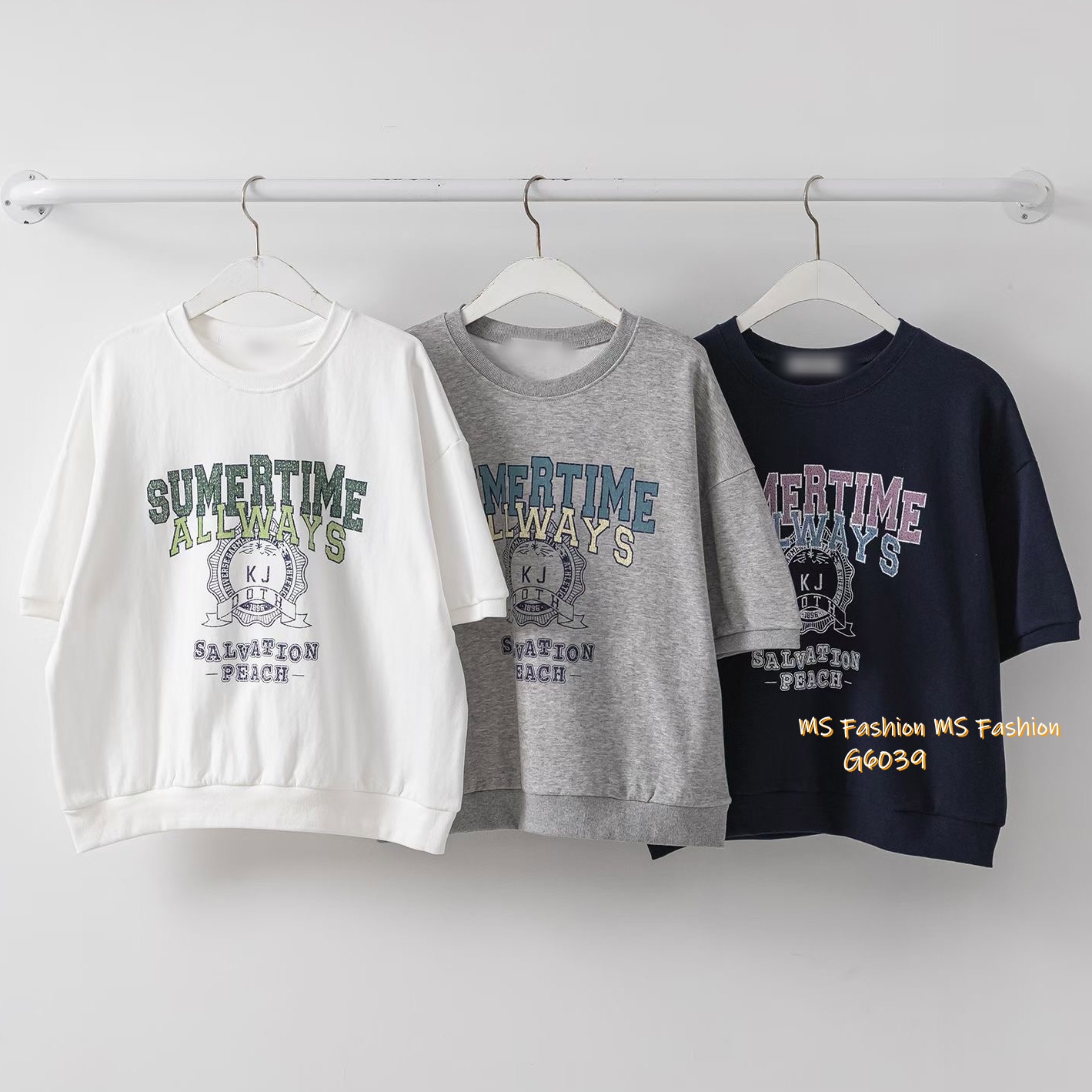 G6039 韓國🇰🇷拼色字母print top