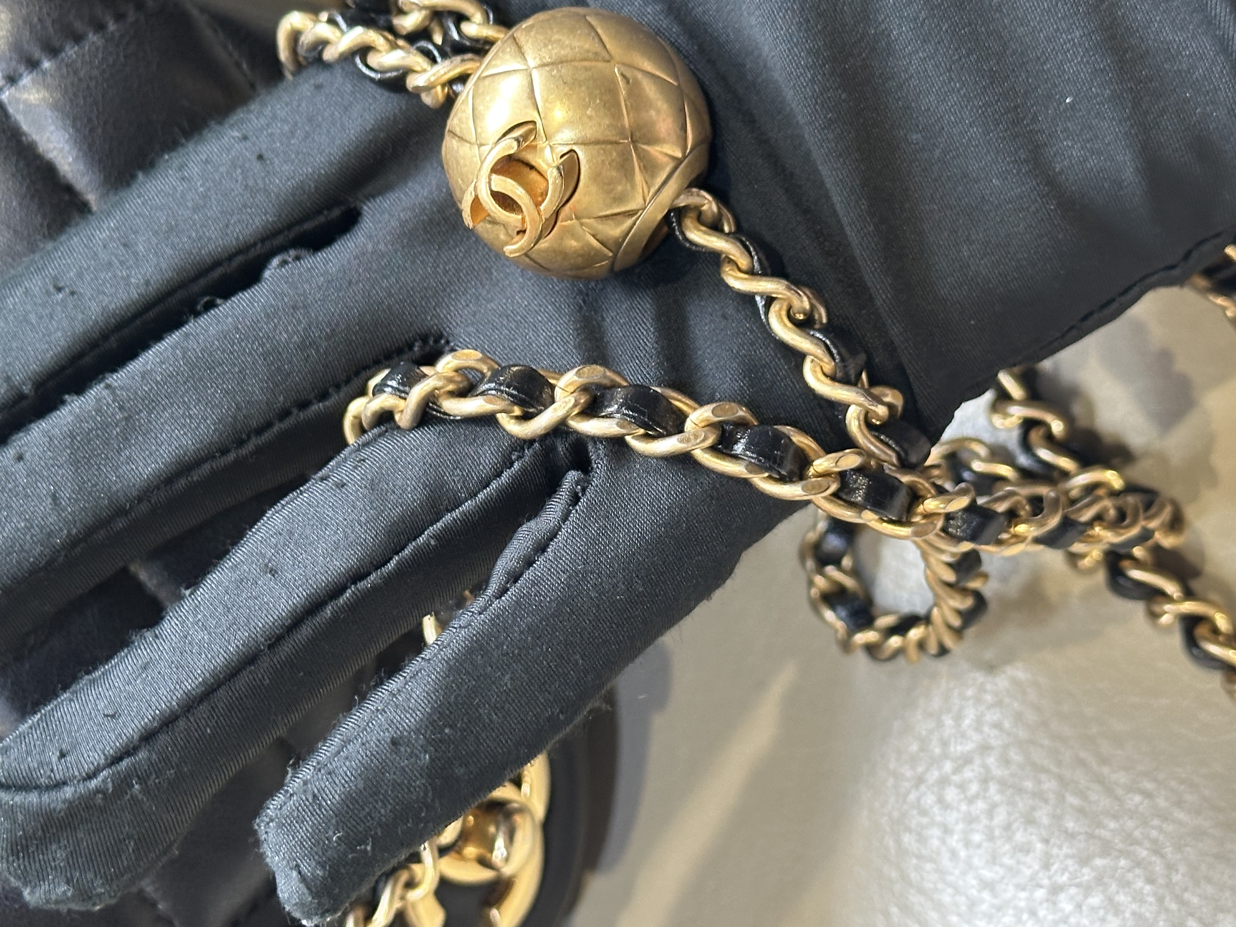 Pre-owned Chanel Mini Rectangular Pearl Crush Flap Bag / Product code :26040514