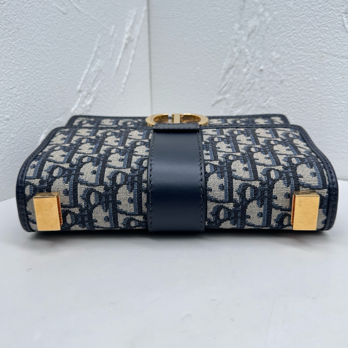 Pre-Owned DIOR 30 Montaigne / Product Code: 26041922