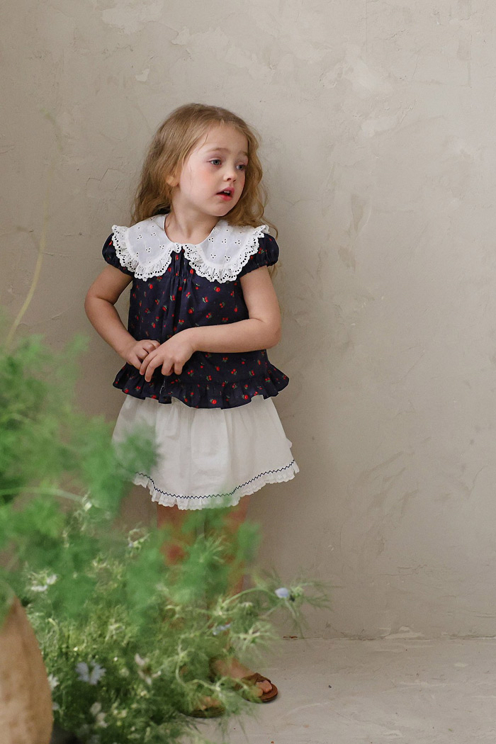 🇰🇷Puella_Flo tee