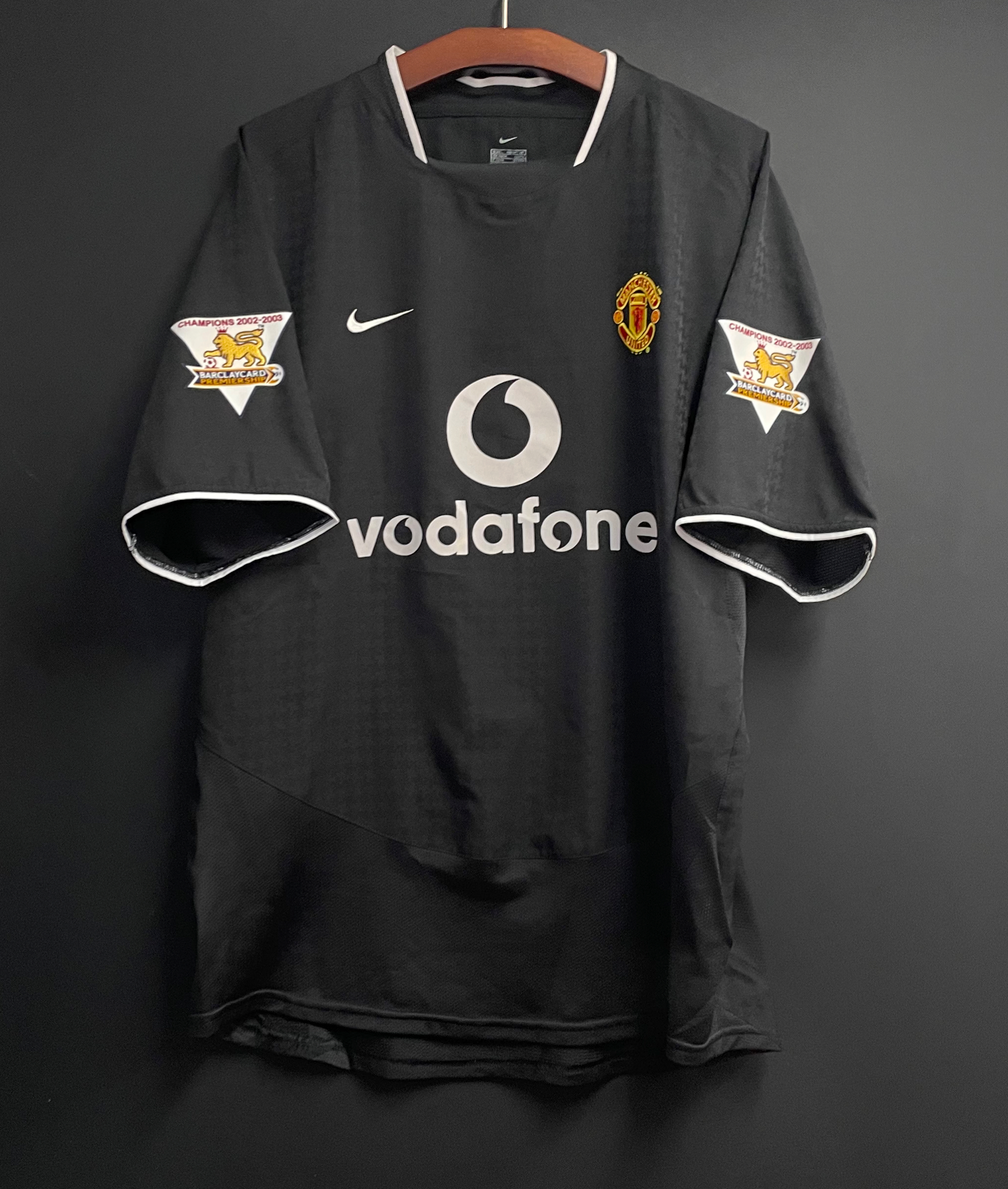 曼聯03/04客場 雲佬 MANCHESTER UNITED 2003-2004 AWAY FOOTBALL SHIRT NISTELROOY