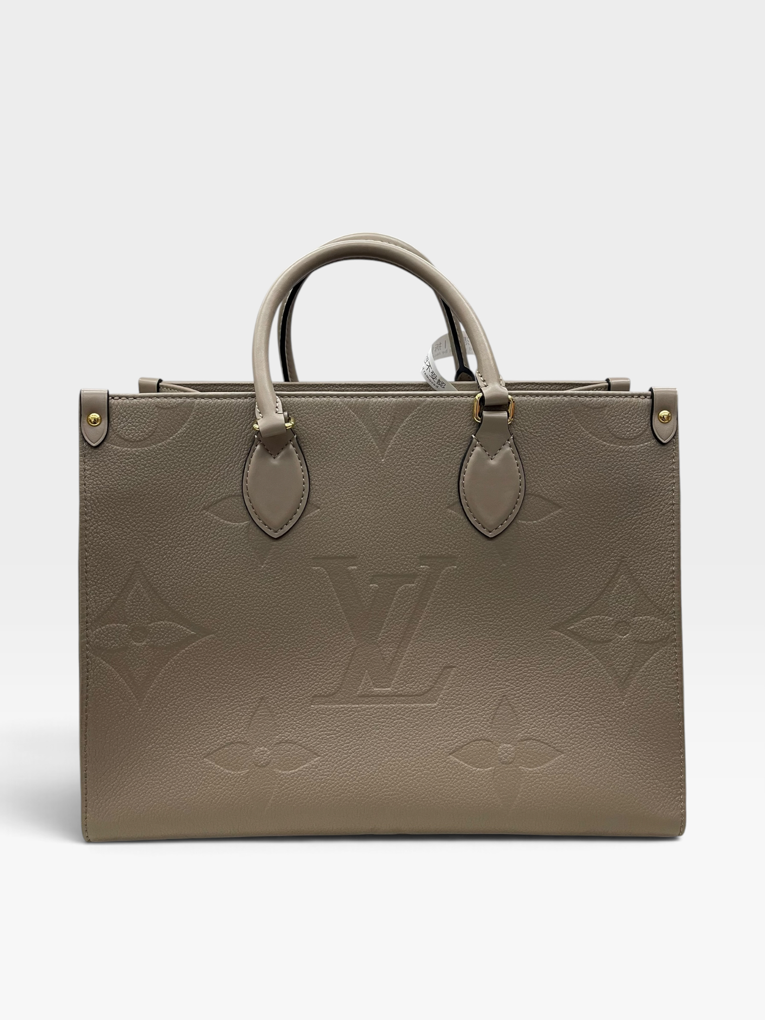 Pre-Owned LV On The Go MM / Product Code: 091016