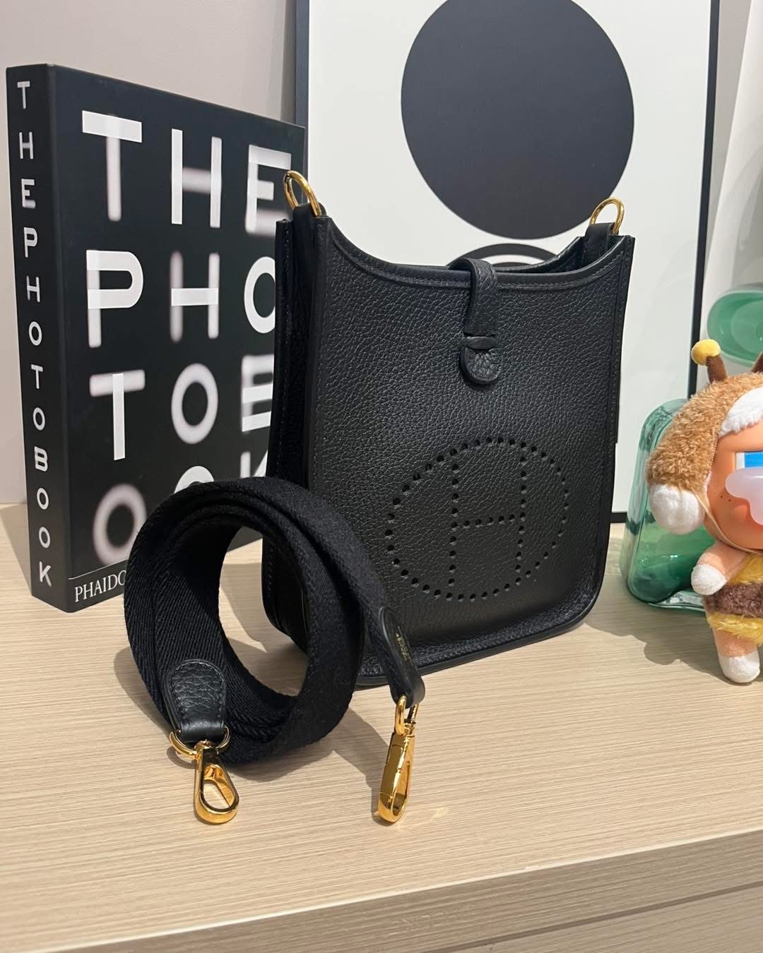 Hermes mini evelyne ,STAMP Z 100%Authentic, 98%New ✅收據✅Dust bag✅box