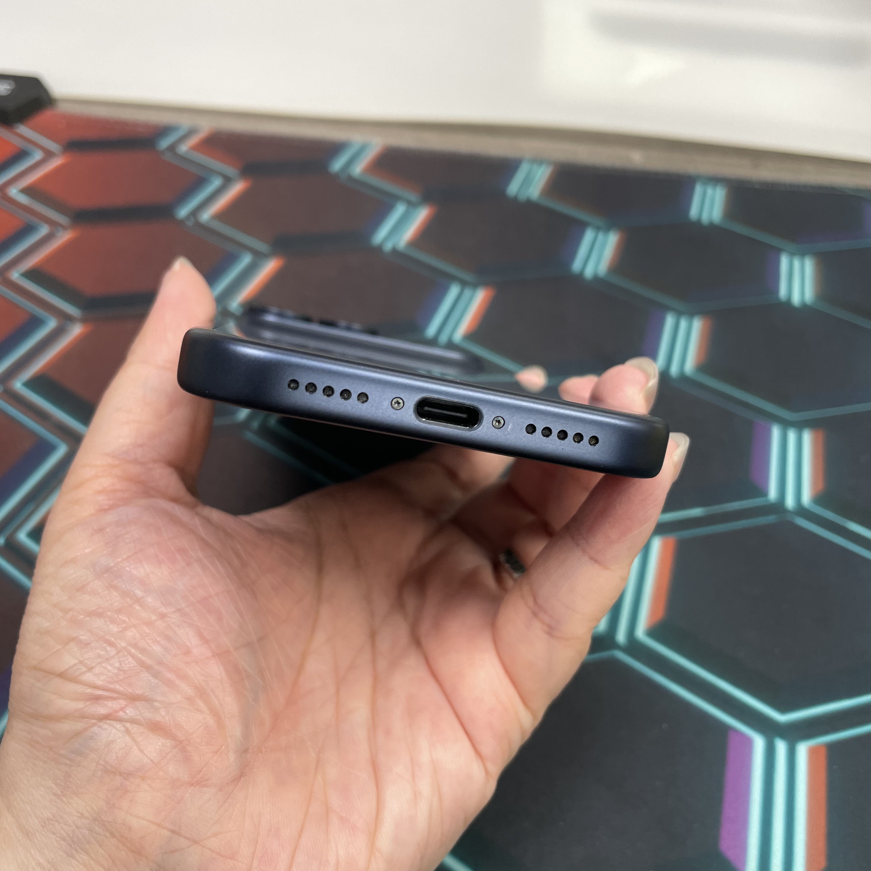 *7839 17pro 勁靚機 1TB 電99 藍色 blue