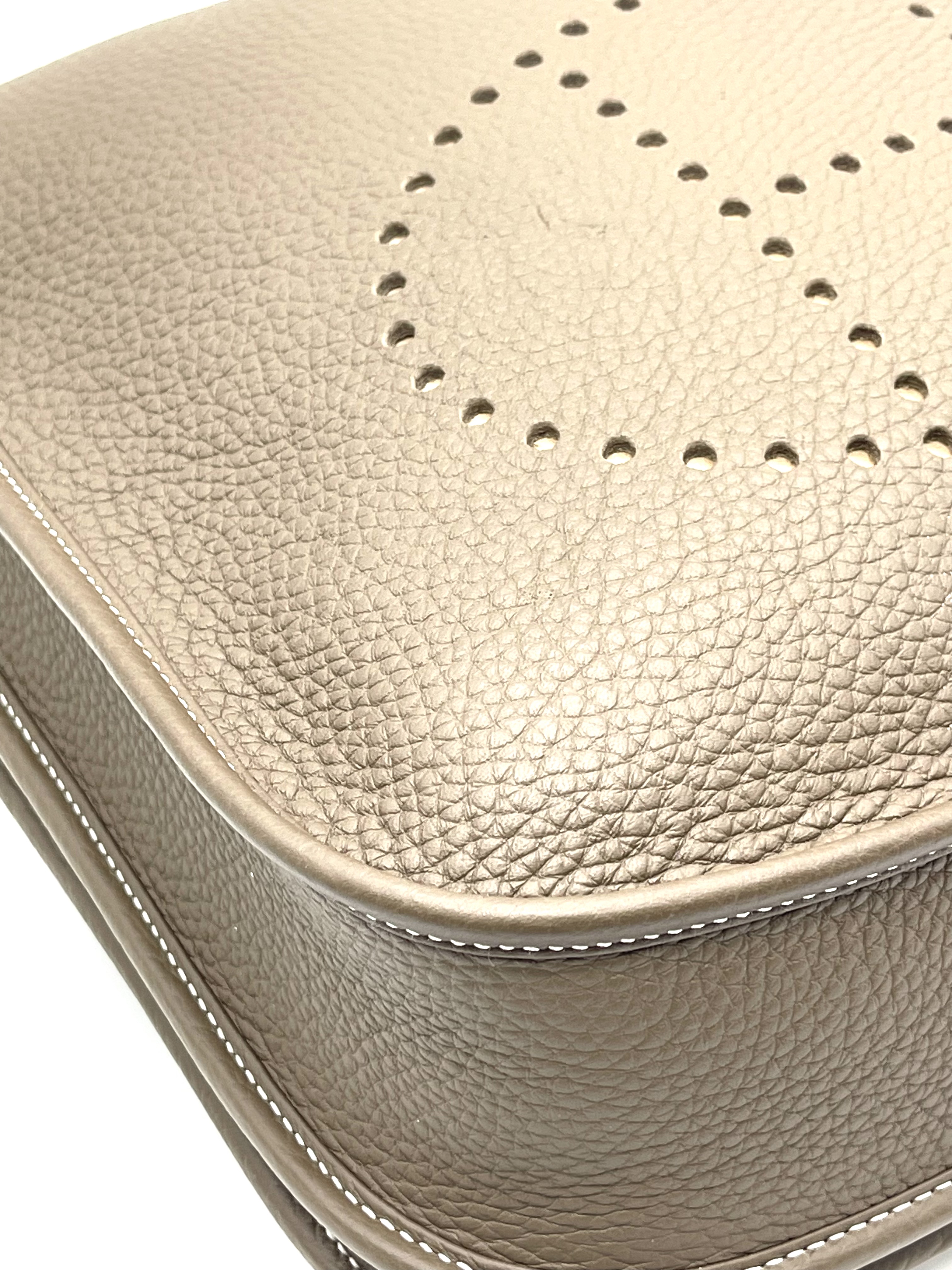 Pre-owned Hermes E29 Stamp B / Product Code: 26040312