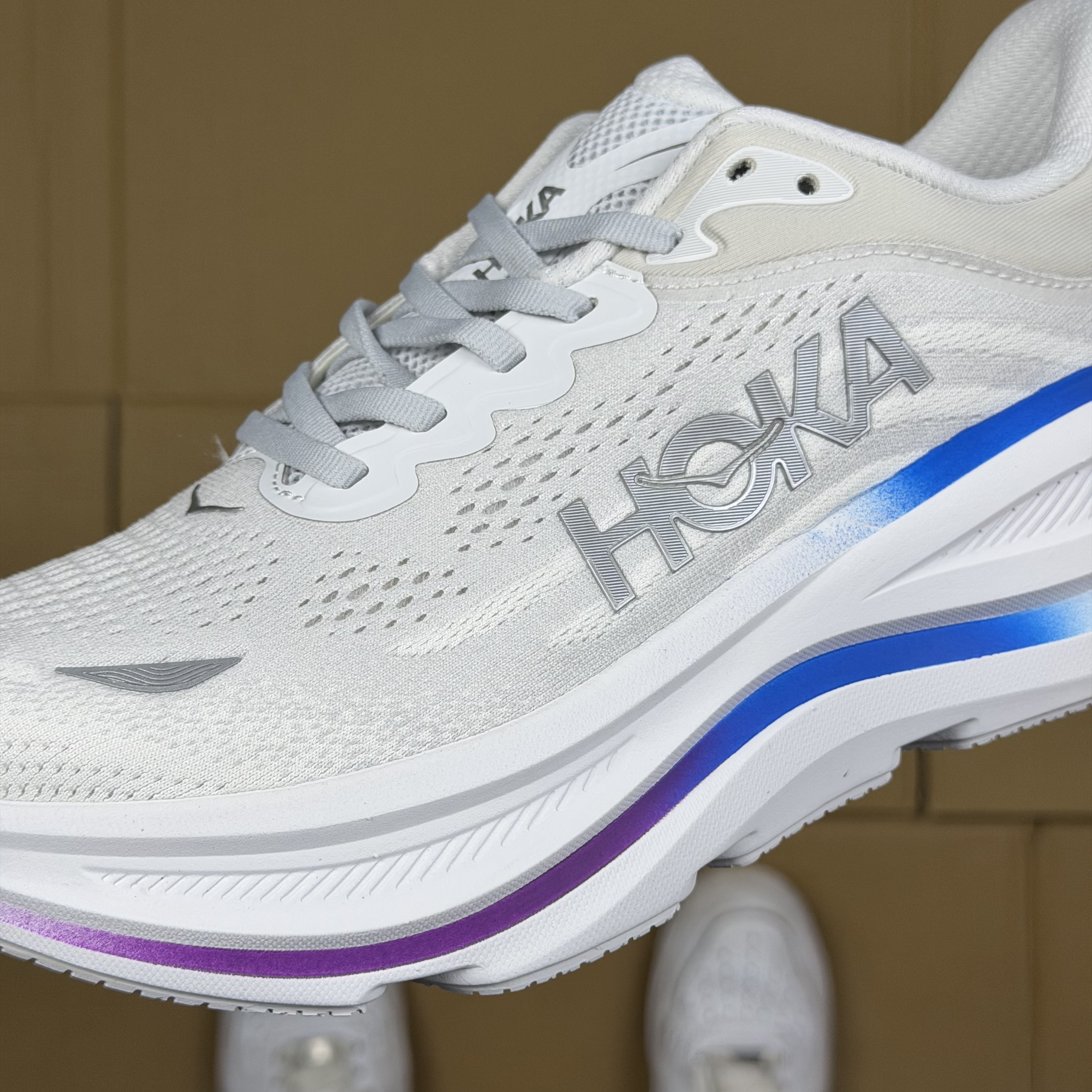 Hoka One One Bondi 9 