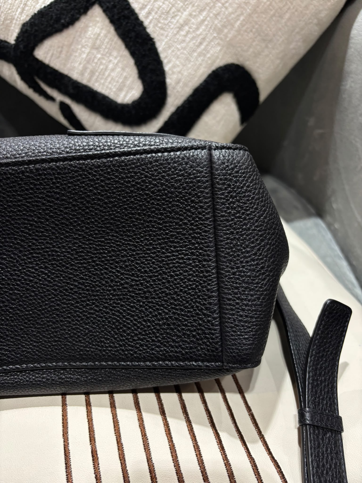 Dior Diorcamp Messenger Bag Uber Black Calfskin 100%Authentic, 