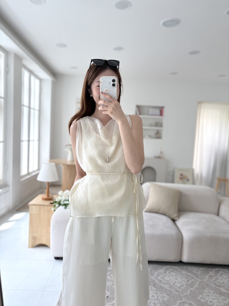 Draped Airy Blouse (Cream)