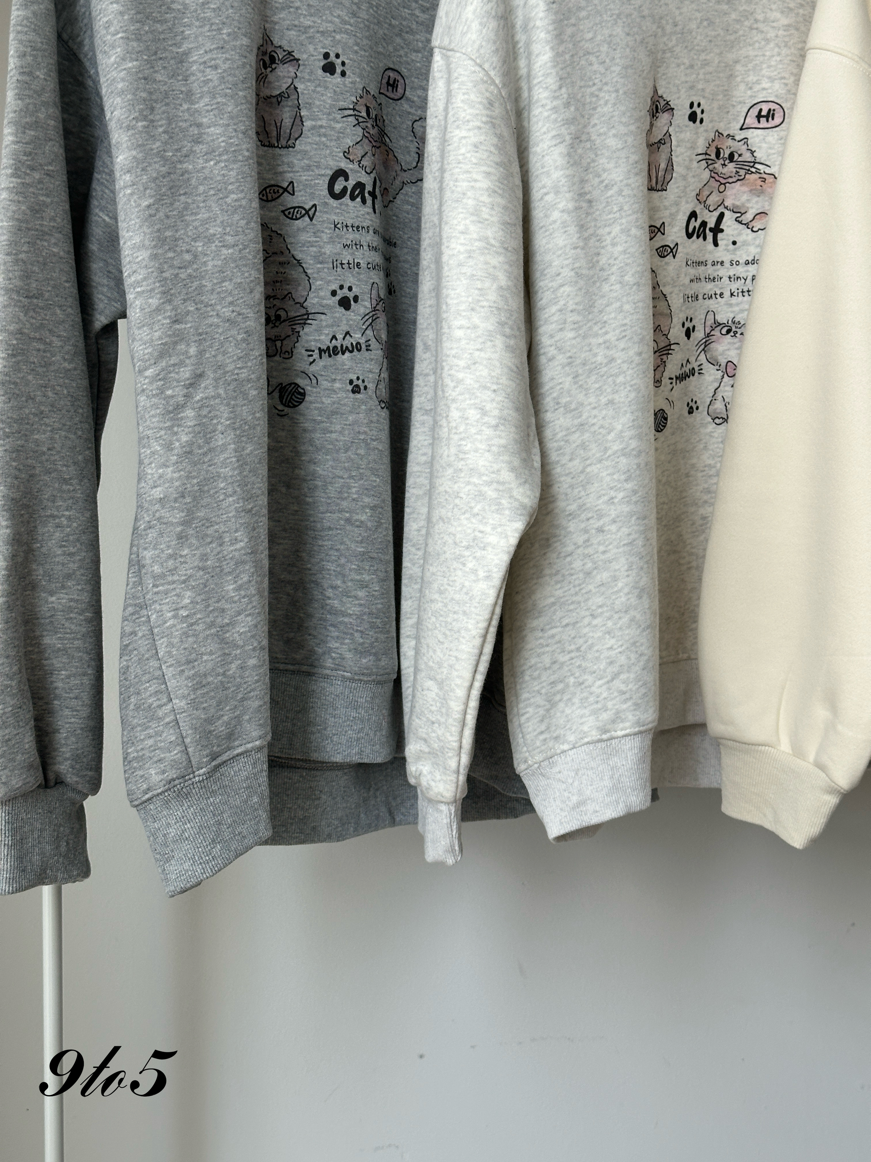 T4047 Kitty Sweatshirt - 3 Colors