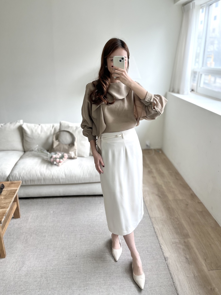 Scarf-Tie Elegance Blouse (Brown)