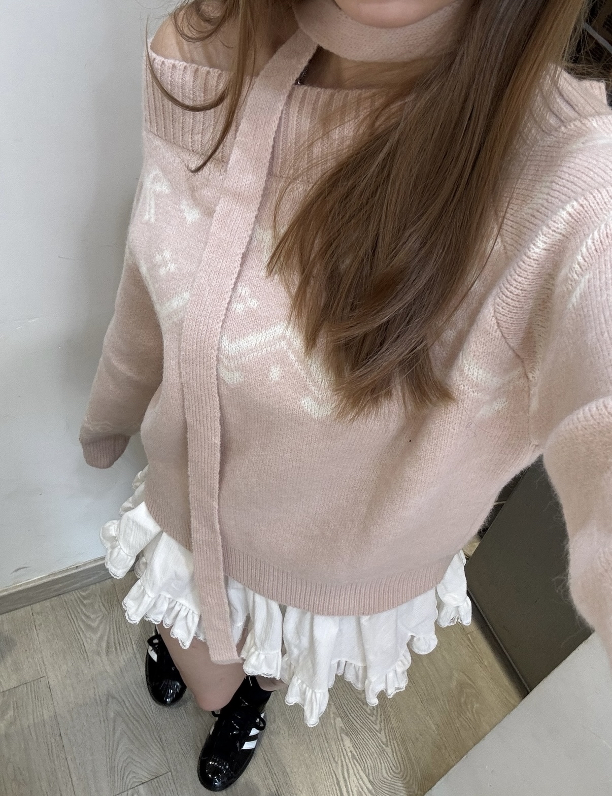 韓國甜美風一字膊蝴蝶結毛衣+掛頸巾