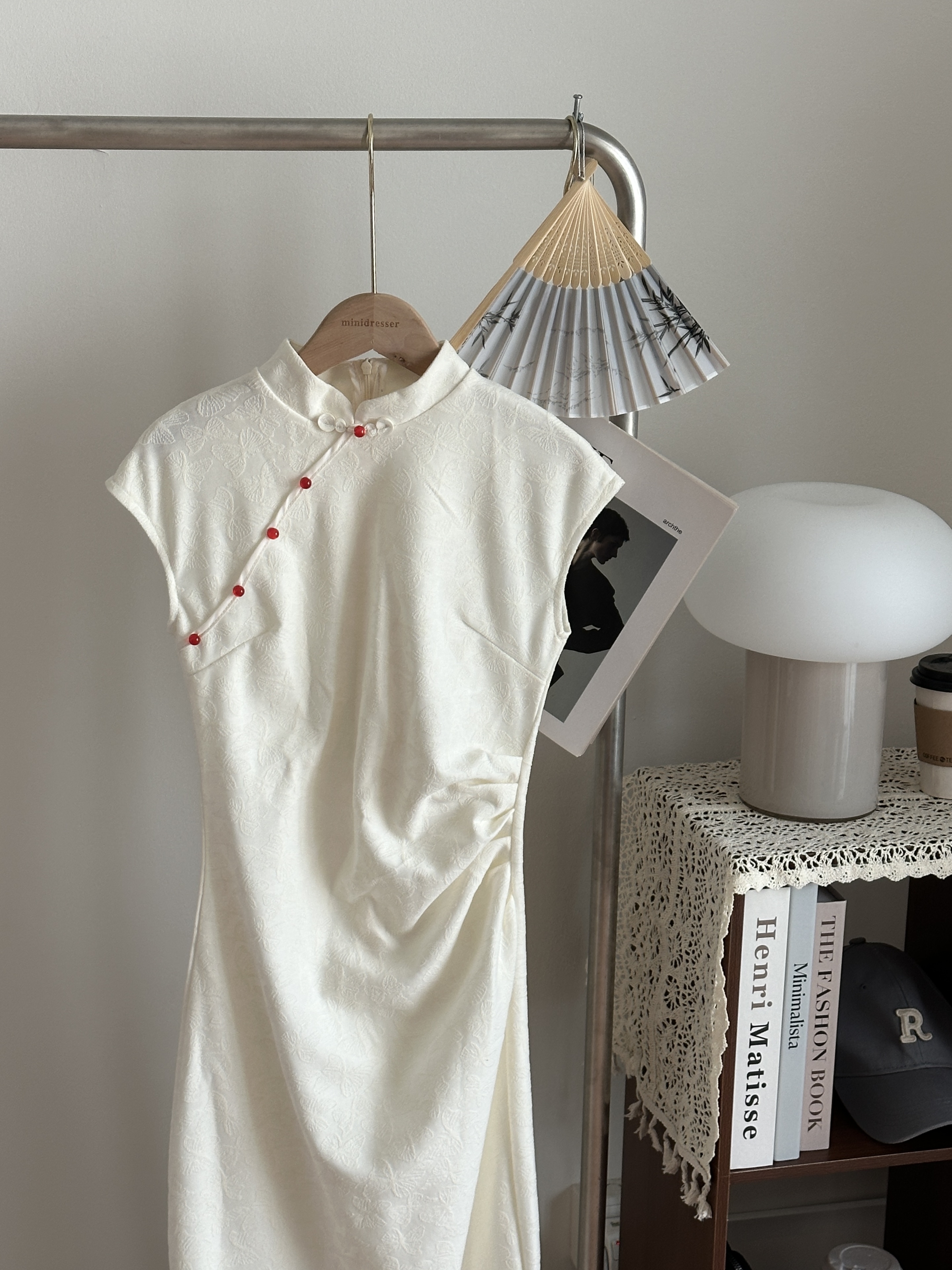 Jade Side-Slit Cheongsam | Cream