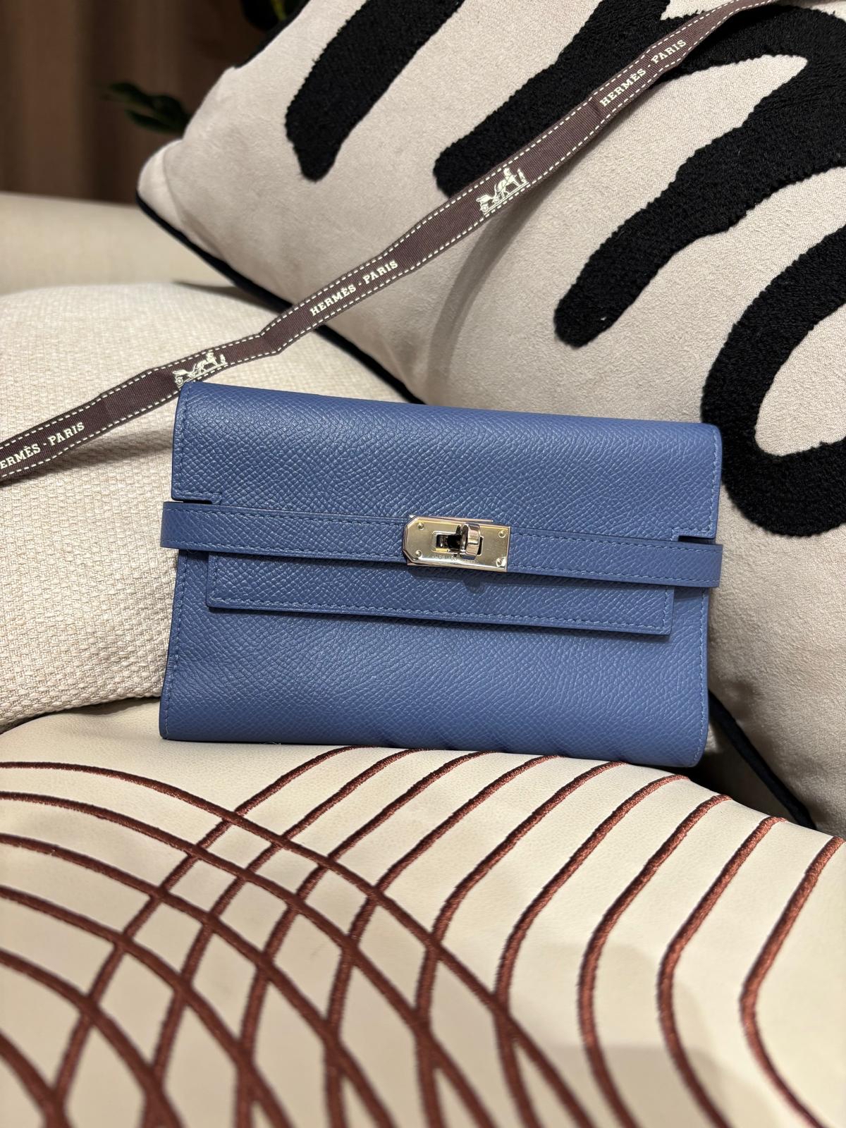 Hermes Kelly Wallet Stamp C 100%Authentic, 98%new ✅Dust bag
