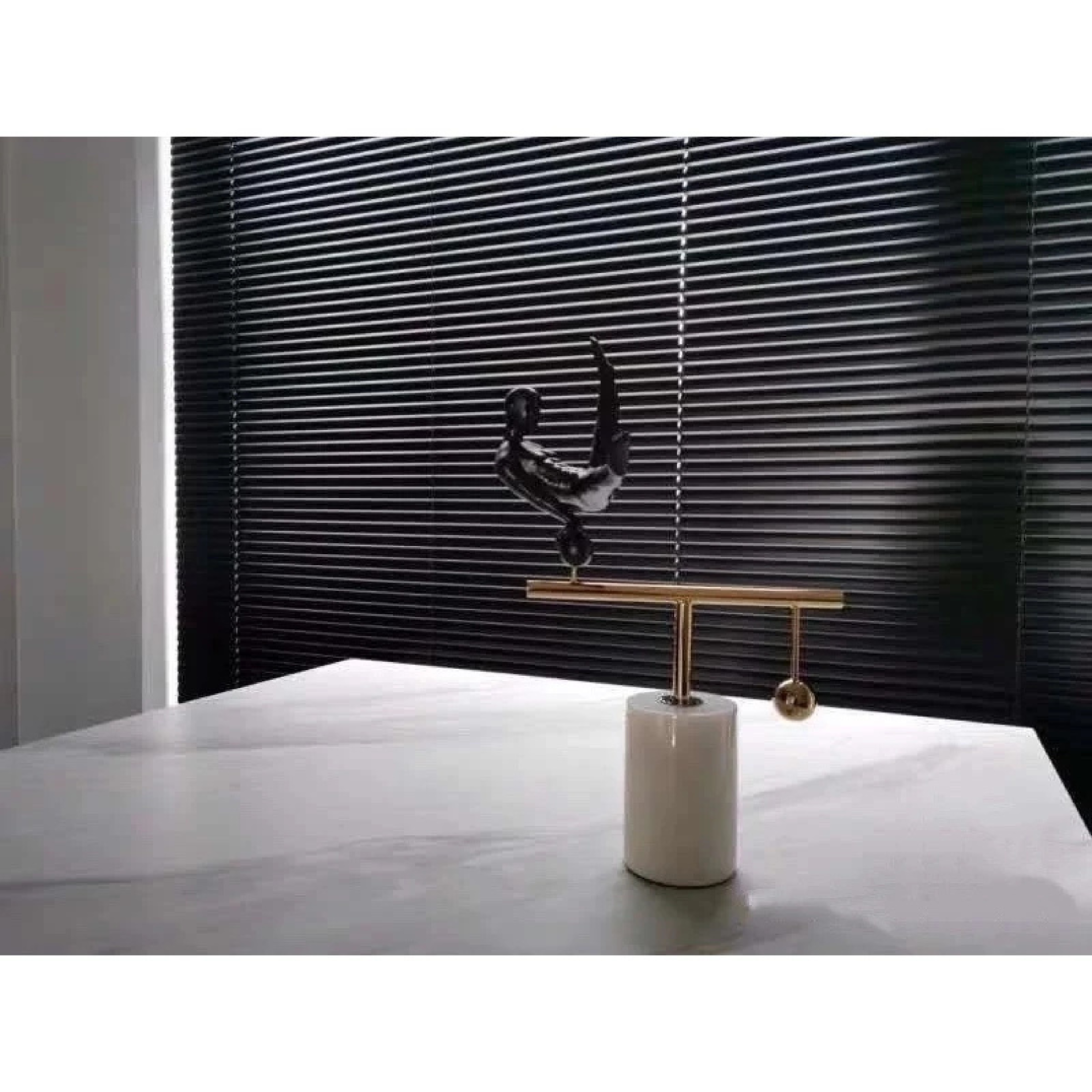 Custom 25mm Aluminium Venetian Blind | Heat Resistant | Friendly Use | Free Consultation | New Rolling System