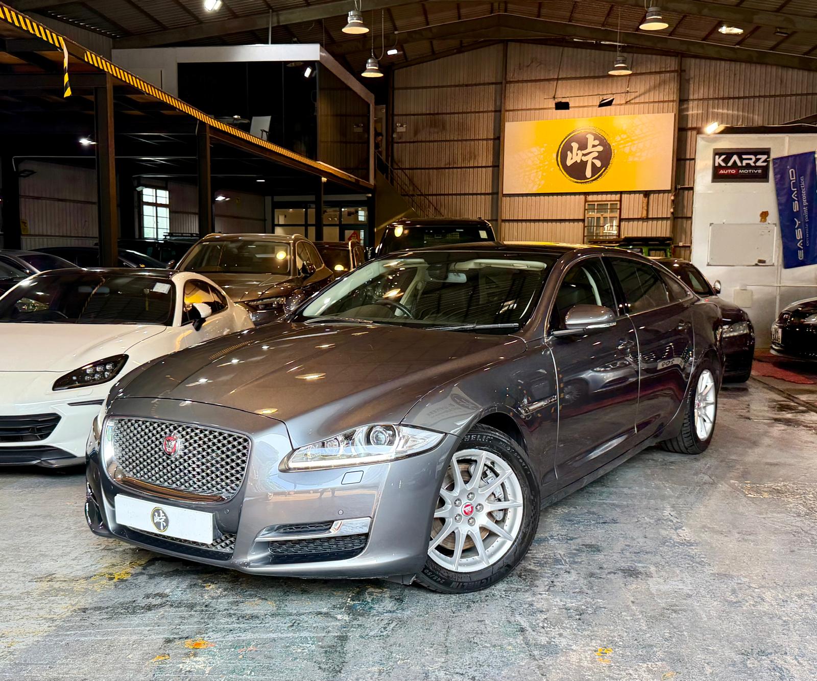 Jaguar XJ 2.0 Luxury LWB Facelift 2016