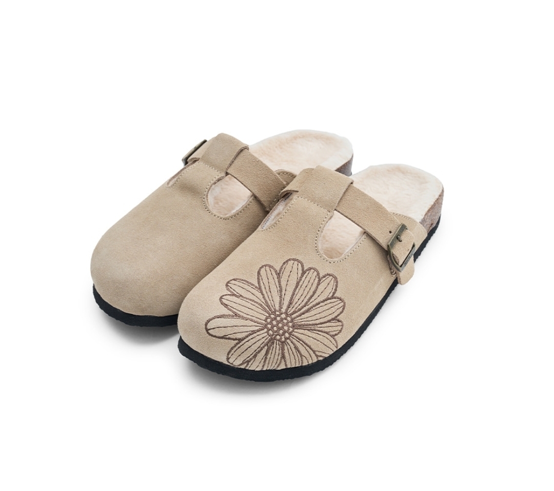 Mardi Mercredi Classique T-Strap Suede Mule 🌿