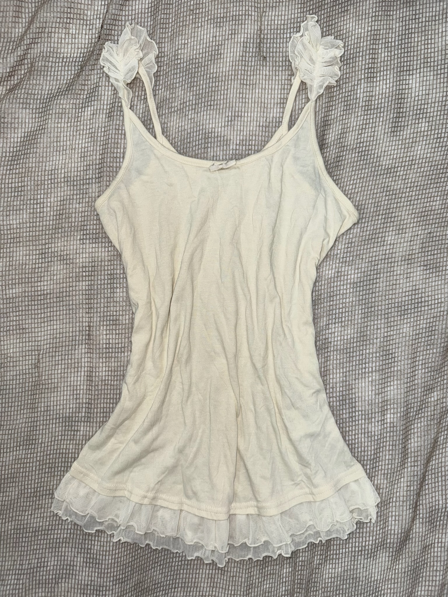 Cream Double-Layered Mesh Hem Camisole Top