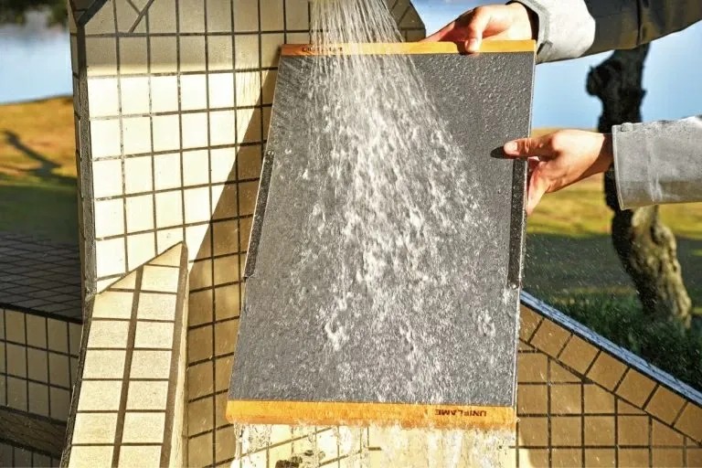 Uniflame 露營不鏽鋼焚火桌