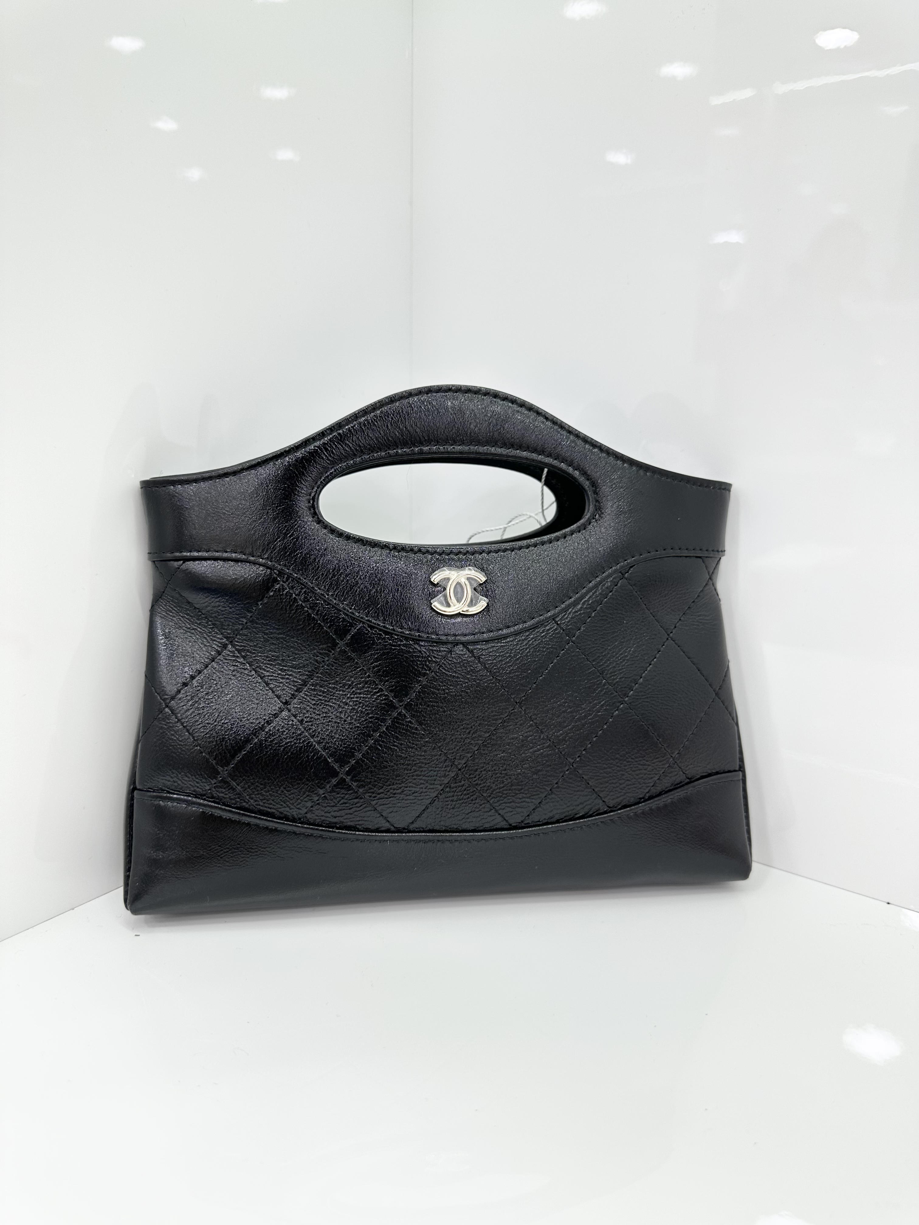 Pre-owned CHANEL Nano 31/Black