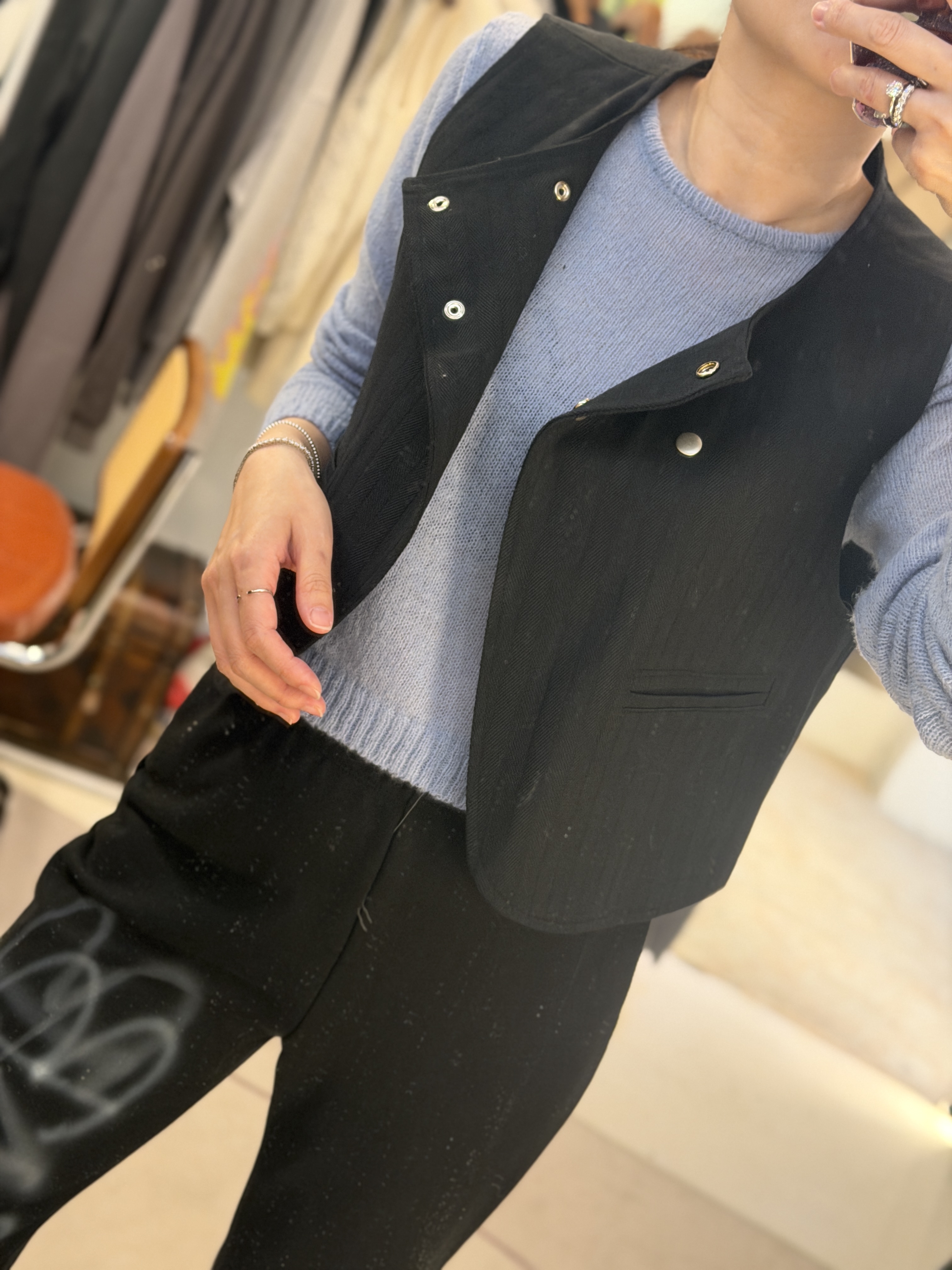 Black vest outer