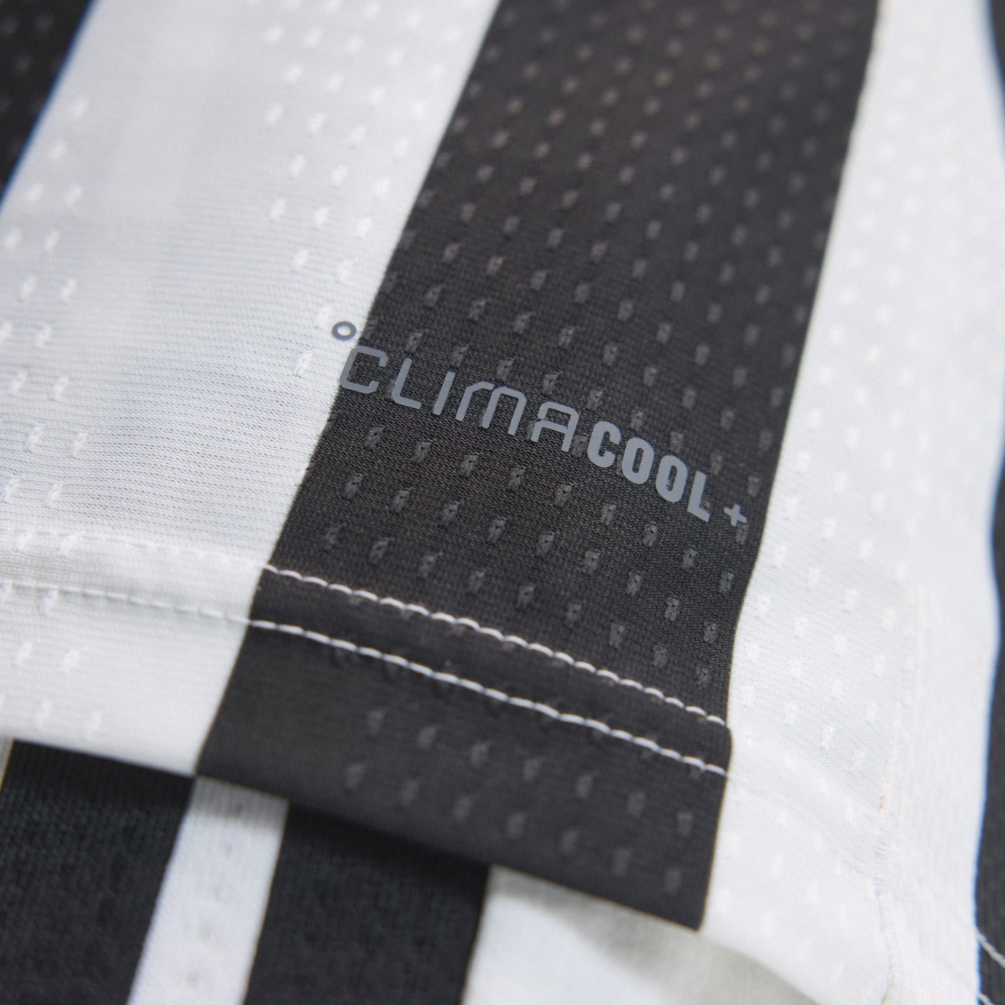 ⚫⚪現代進化  Adidas Juventus 祖雲達斯 2026-27 主場球員版球衣  (可加印字章) KC2282