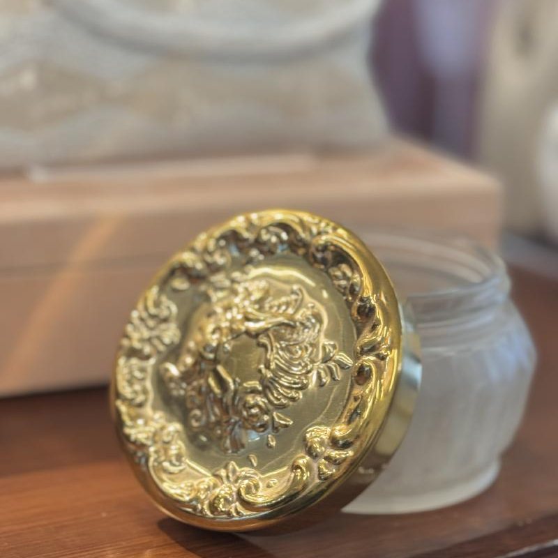 Vintage C.a. 1960s Canadian Cherub Pattern Golden Lid Frosted Glass Large Powder Box (MT2395)
