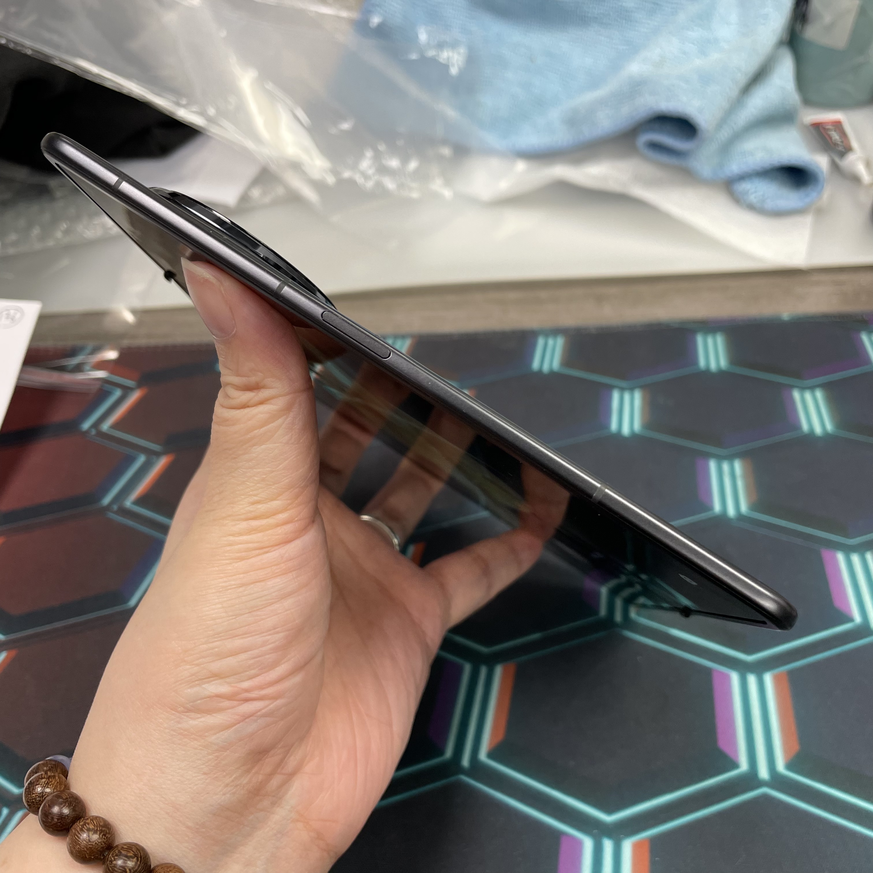 *8211 Honor Magic V3 勁靚機 12+512GB 黑色 black
