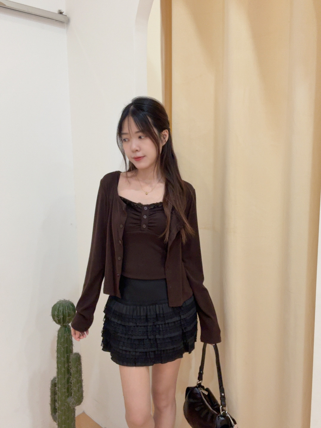 温柔风蕾丝花边吊带背心+开衫外套两件套 R2848