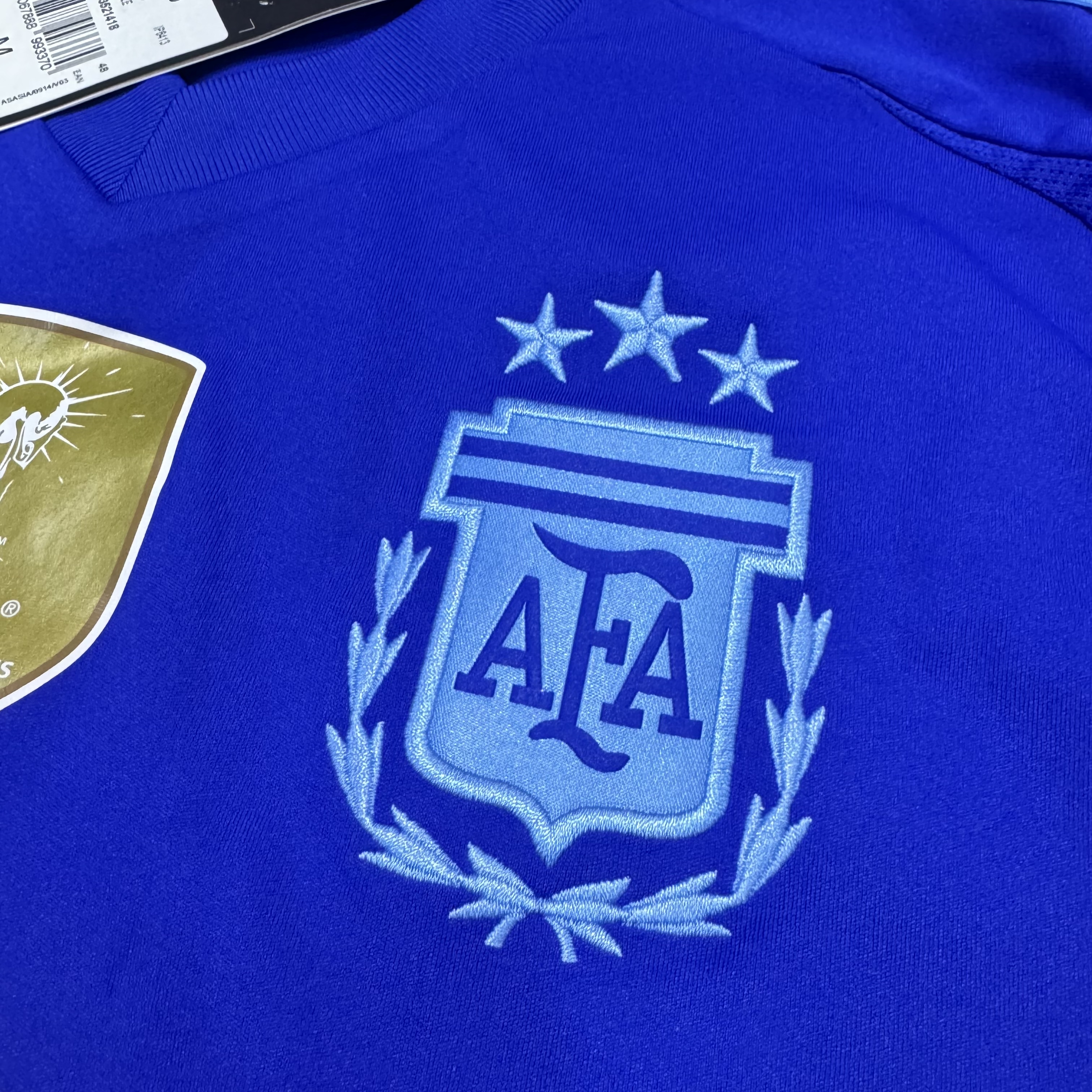 Argentina 24/25 away shirt #10 Messi (Bnwt)