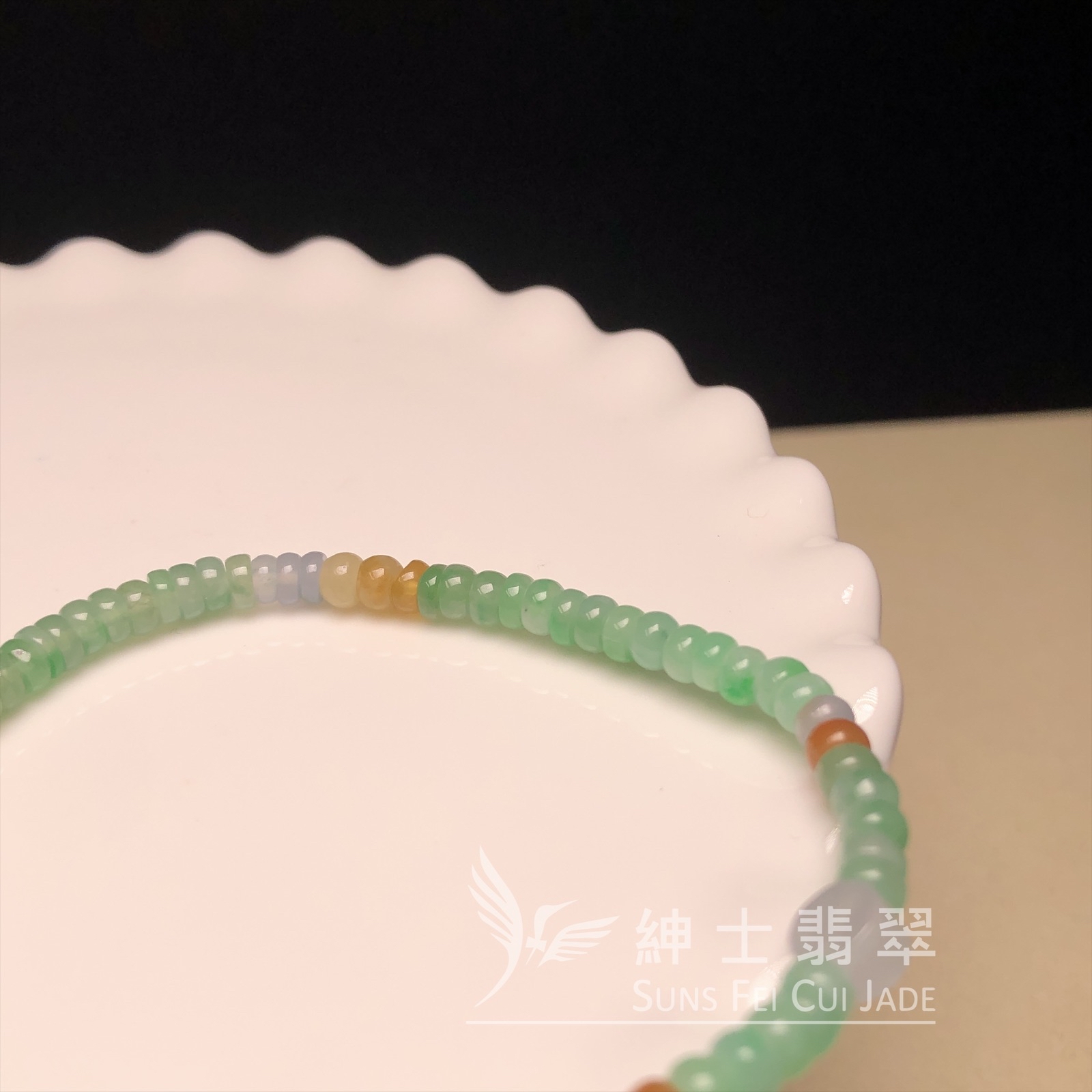 CA00617 甜綠翡翠併多寶手串