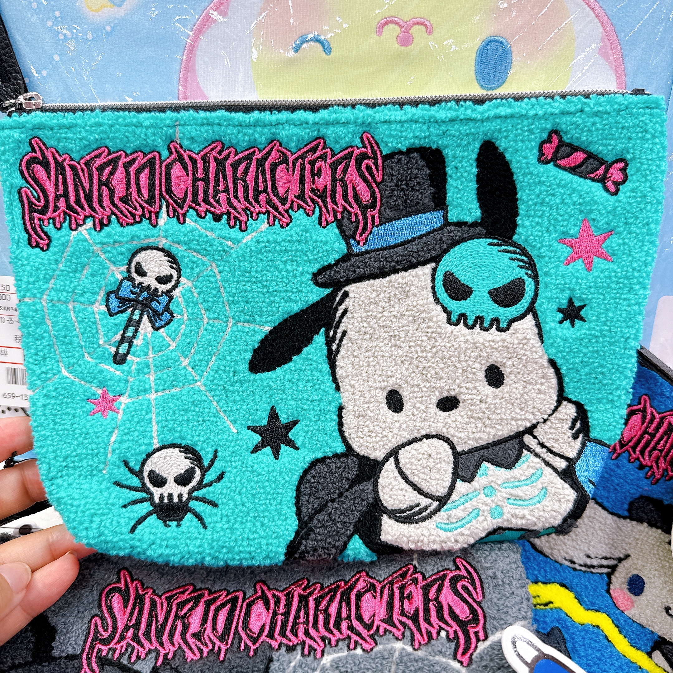 日本直送日本限定版Sanrio 萬聖節系列針織刺繡大容量拉鏈袋 圓形散銀包