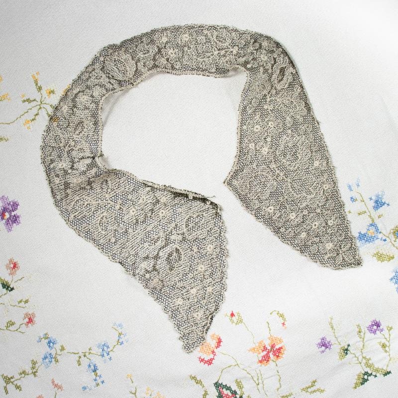 Vintage Mid-Century Handmade Lace Collar from Germany(NA0790)