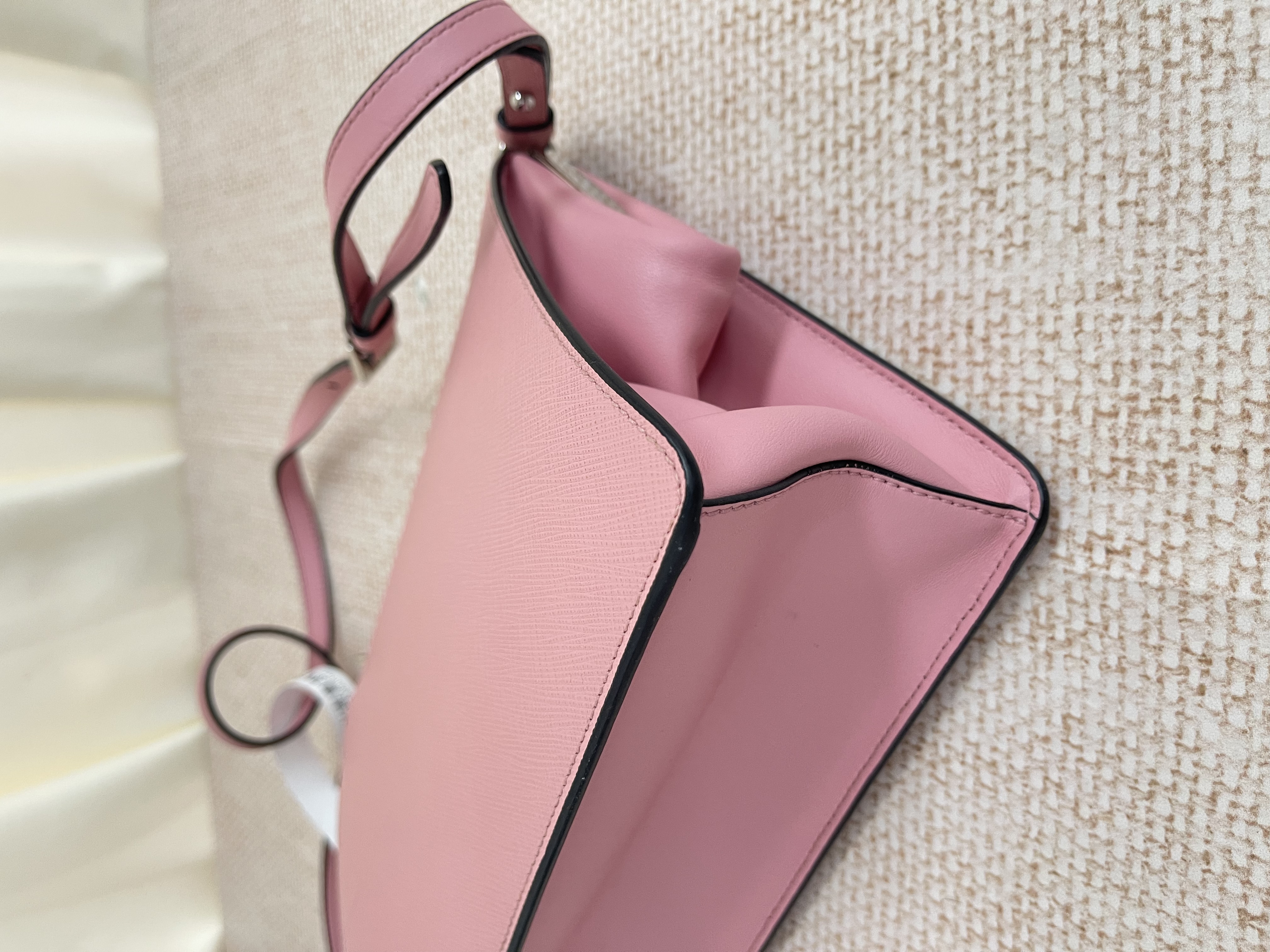 Pre-owned Prada Saffiano City Calf Light Frame Bag/ Product Code: 26041907