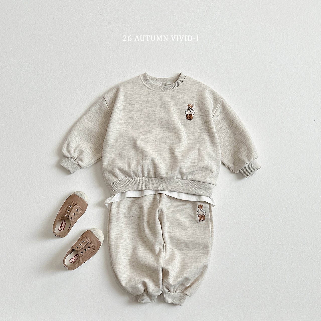 Vivid | Embroidery bear upper and lower